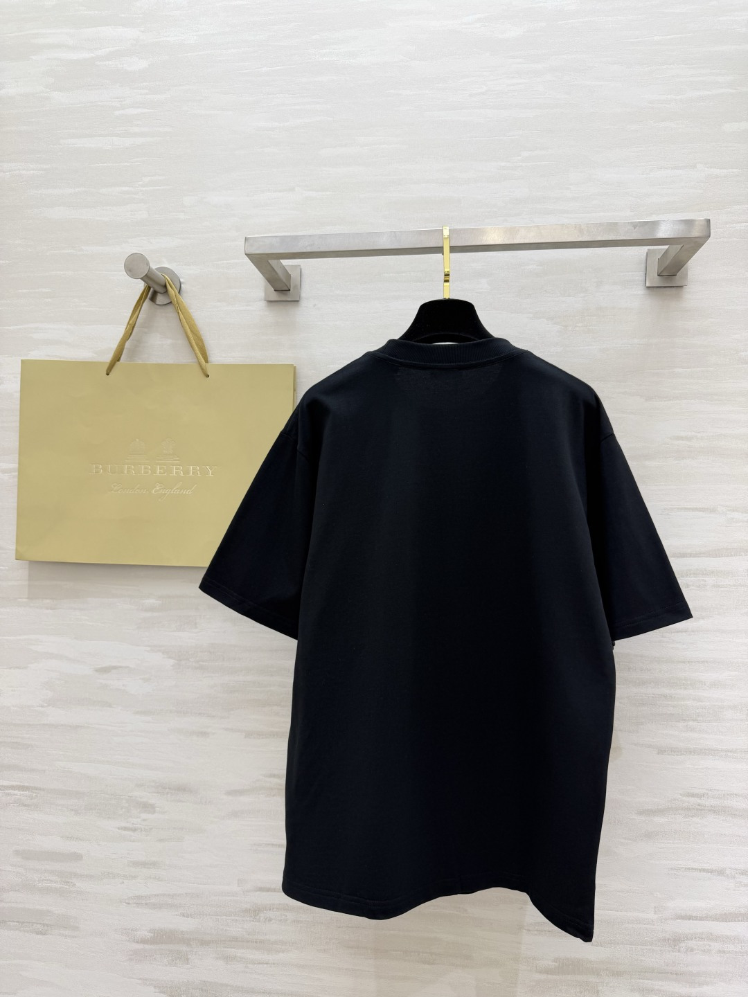 Burberr♡²⁶经典格纹战马短袖｜男士夏季刚需单品✨复古格纹拼接战马印花 自带品牌辨识度 甄选重磅精