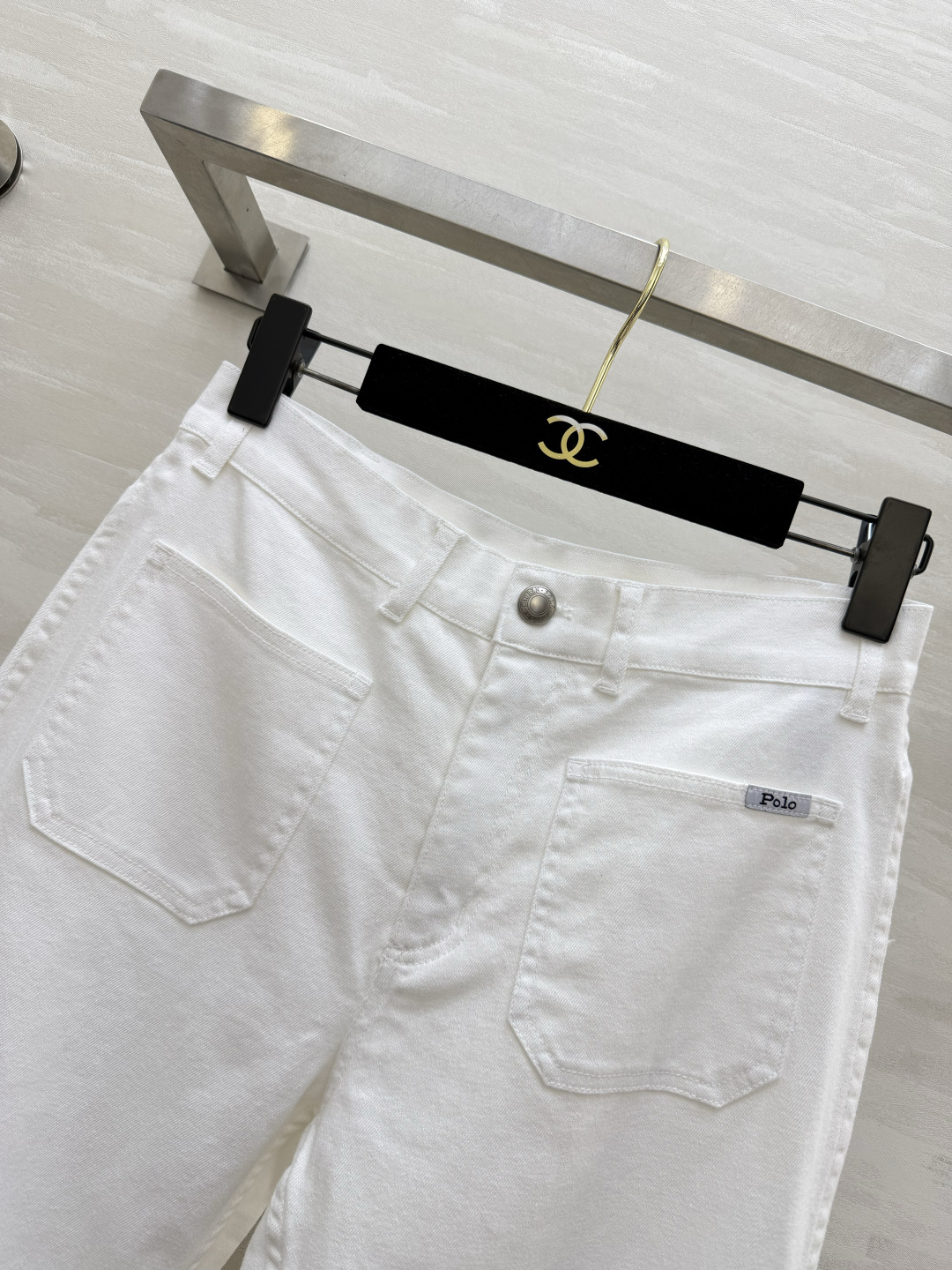 🤍Polo²⁶经典微喇牛仔裤｜女生万年百搭神裤 高腰版型 方形贴袋设计 复古腔调拉满 小标识口袋细节 做