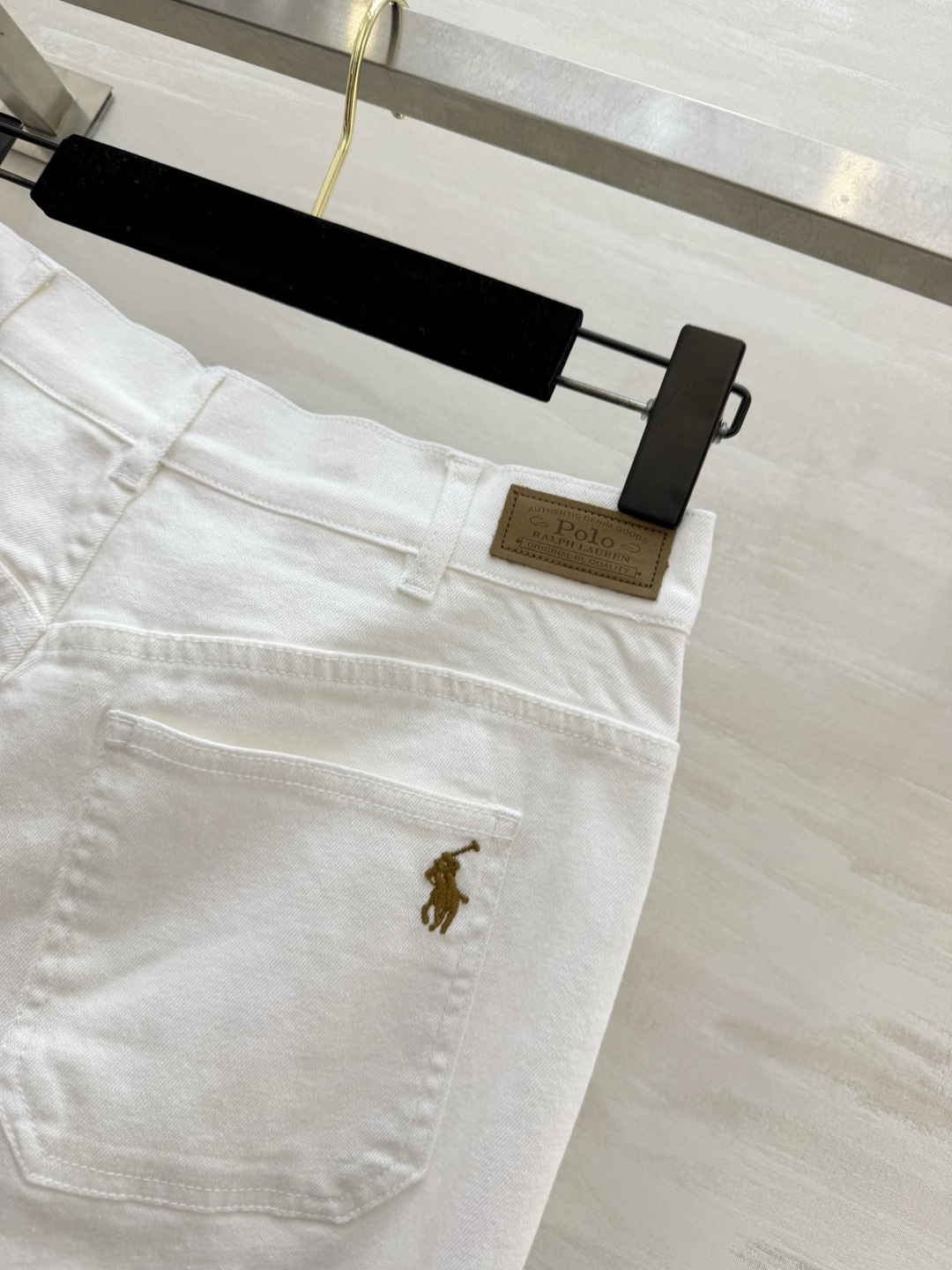 🤍Polo²⁶经典微喇牛仔裤｜女生万年百搭神裤 高腰版型 方形贴袋设计 复古腔调拉满 小标识口袋细节 做