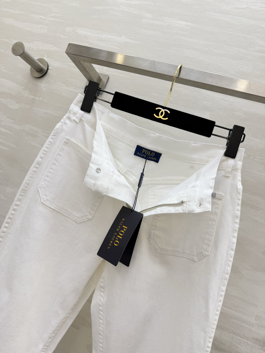 🤍Polo²⁶经典微喇牛仔裤｜女生万年百搭神裤 高腰版型 方形贴袋设计 复古腔调拉满 小标识口袋细节 做
