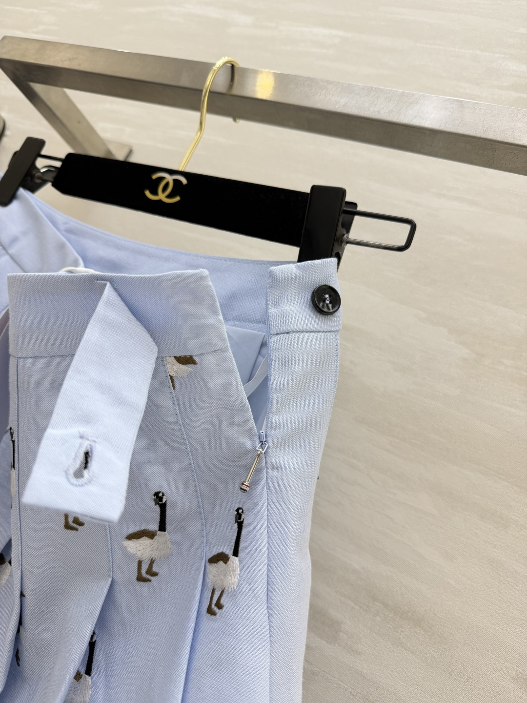 Thom Brown♡²⁶元气少女百褶半裙✨重工满幅大雁刺绣 精致高级 上身活泼减龄 高腰剪裁优化身材比