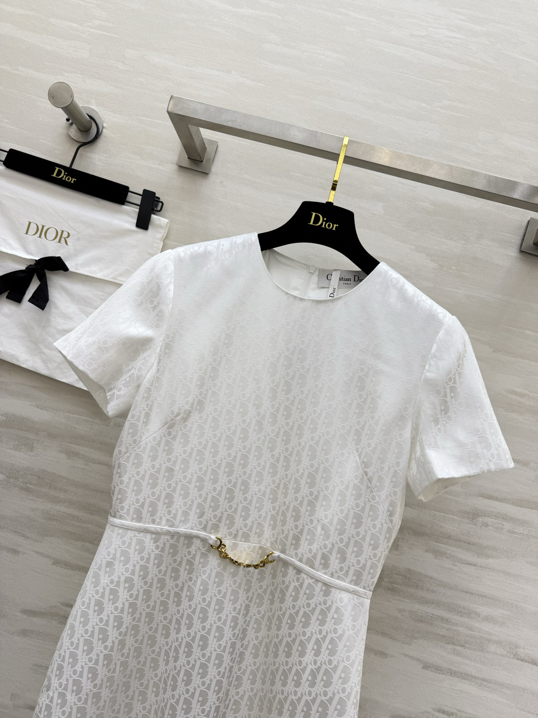 🤍Dio♡²⁶老花醋酸短袖连衣裙｜通体暗纹Oblique老花提花 低调满印品牌标识 质感高级 高定醋酸面