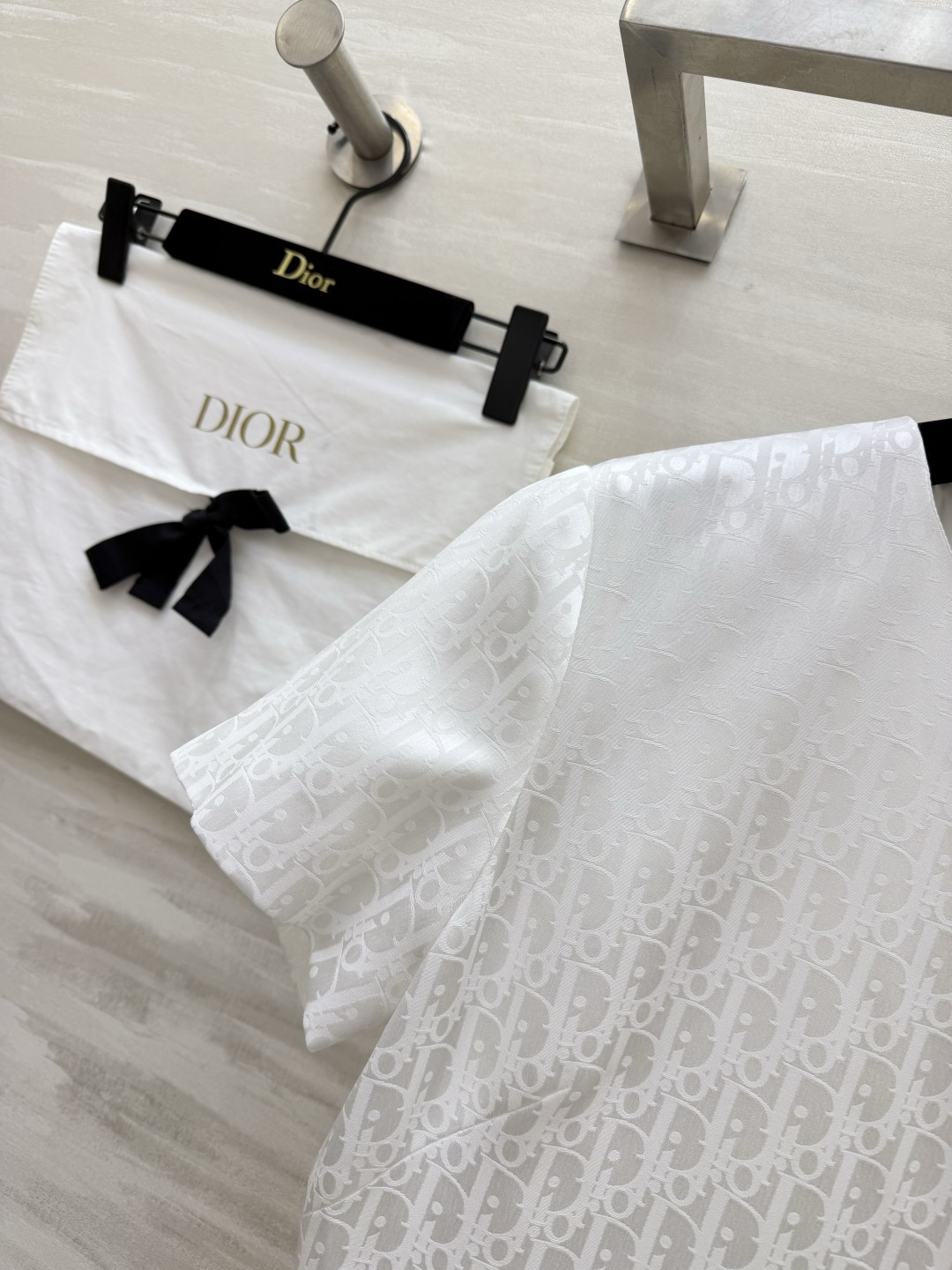 🤍Dio♡²⁶老花醋酸短袖连衣裙｜通体暗纹Oblique老花提花 低调满印品牌标识 质感高级 高定醋酸面