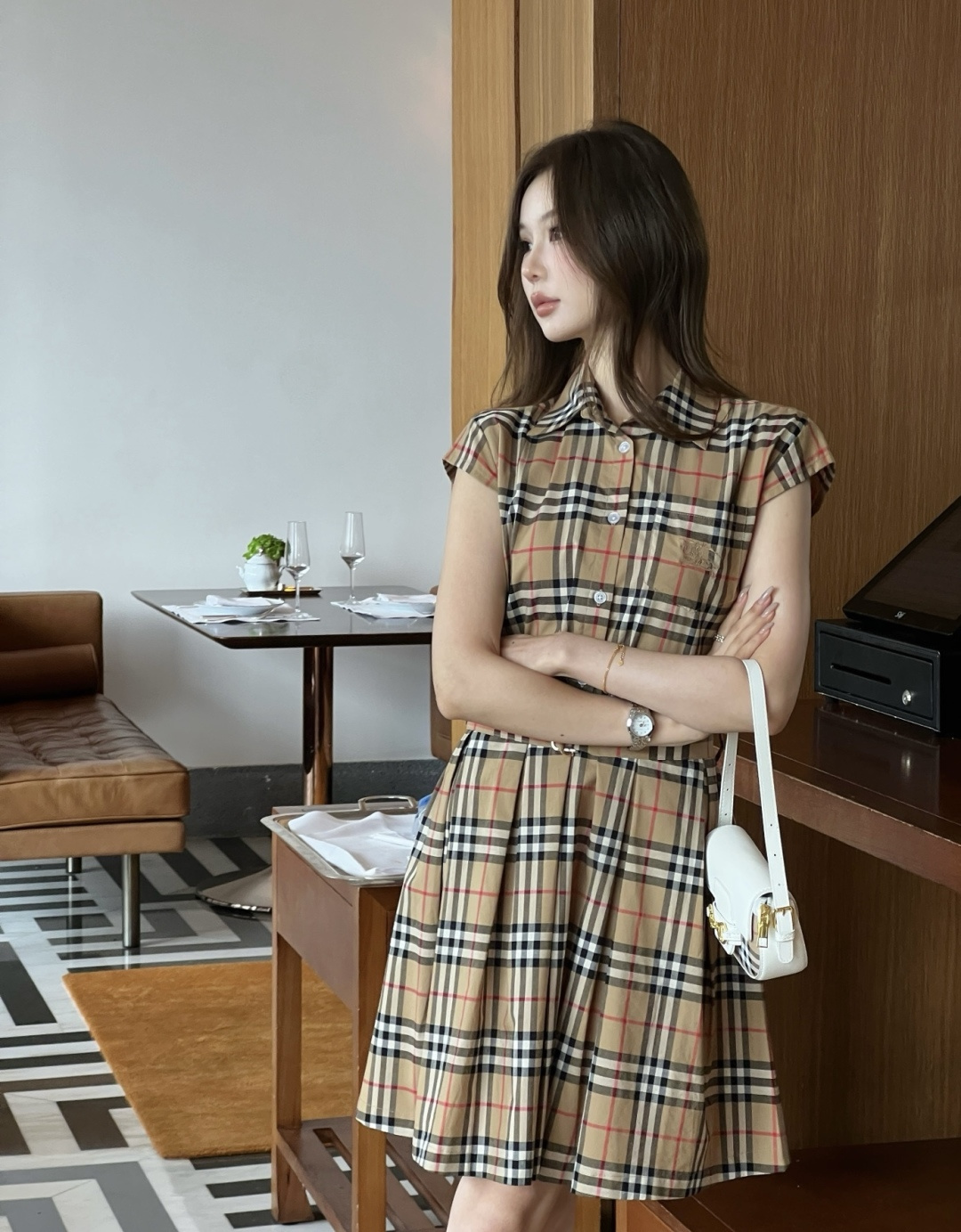 NO:875418,,,19860909,,,Women's clothing