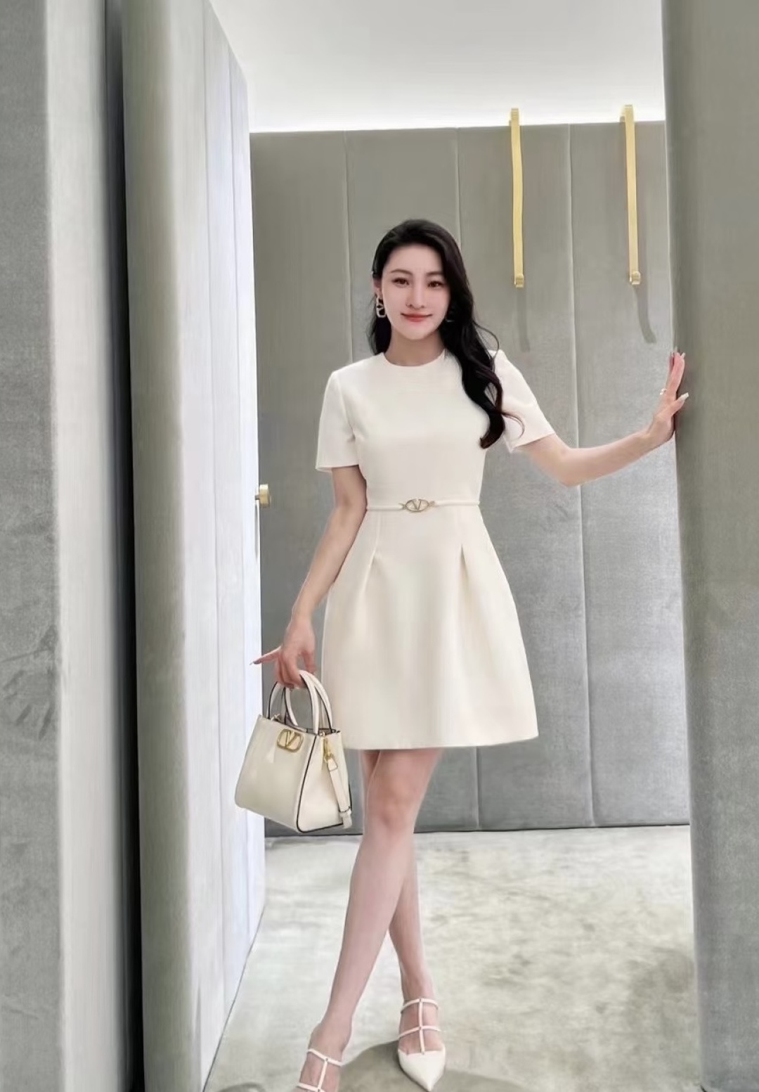 NO:864251,,Valentino-clothing,valentino,19860909,华伦天奴-服装,valentino,,Women's clothing