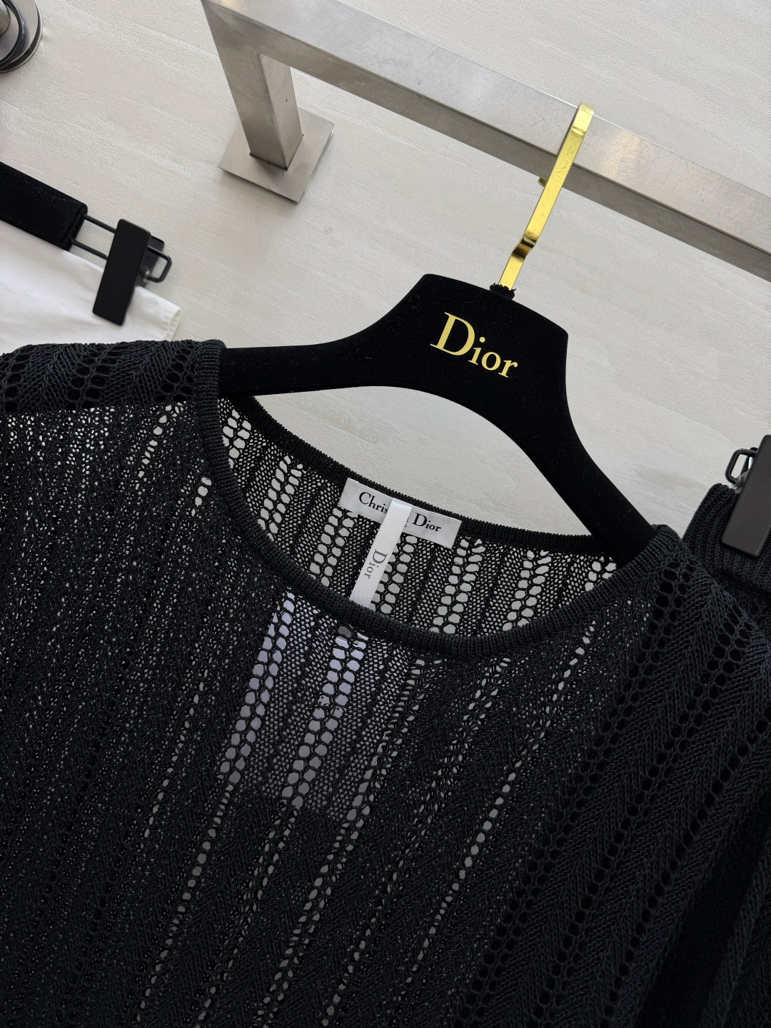 DIO♡²⁶春夏氛围感镂空针织两件套✨重工镂空钩织工艺 透气不闷 自带朦胧透视感 圆领阔袖上衣慵懒松弛 
