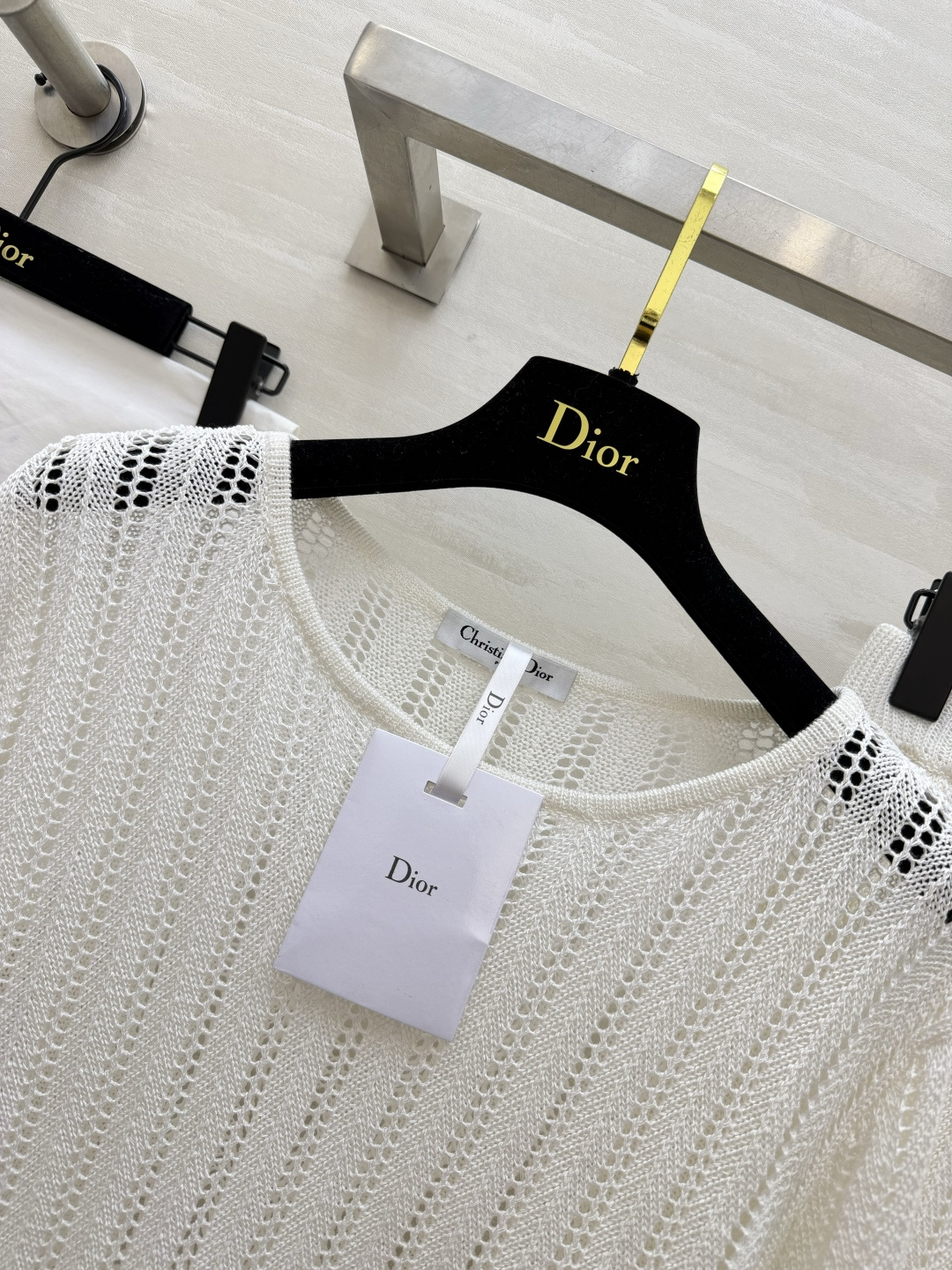 DIO♡²⁶春夏氛围感镂空针织两件套✨重工镂空钩织工艺 透气不闷 自带朦胧透视感 圆领阔袖上衣慵懒松弛 