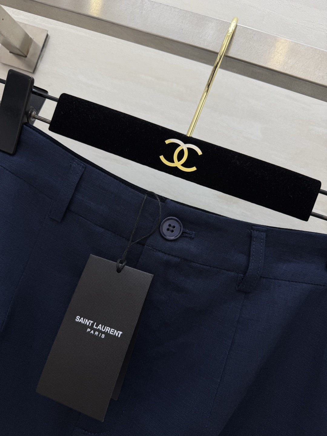 ysl♡²⁶亚麻开叉半身裙｜两色入魂✨天然亚麻面料自带肌理感 透气干爽不闷身 高腰西装腰头 经典侧口袋 