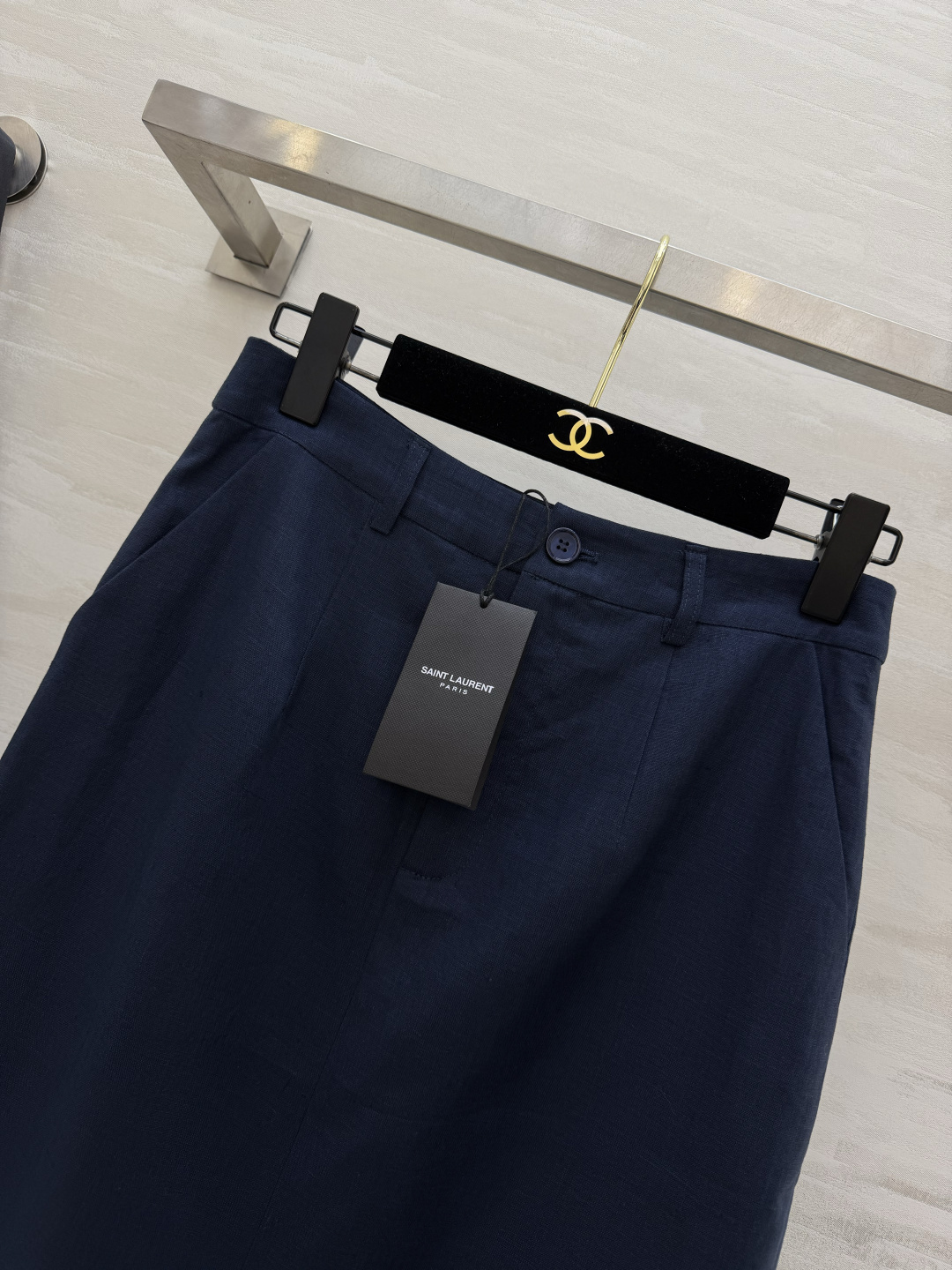 ysl♡²⁶亚麻开叉半身裙｜两色入魂✨天然亚麻面料自带肌理感 透气干爽不闷身 高腰西装腰头 经典侧口袋 
