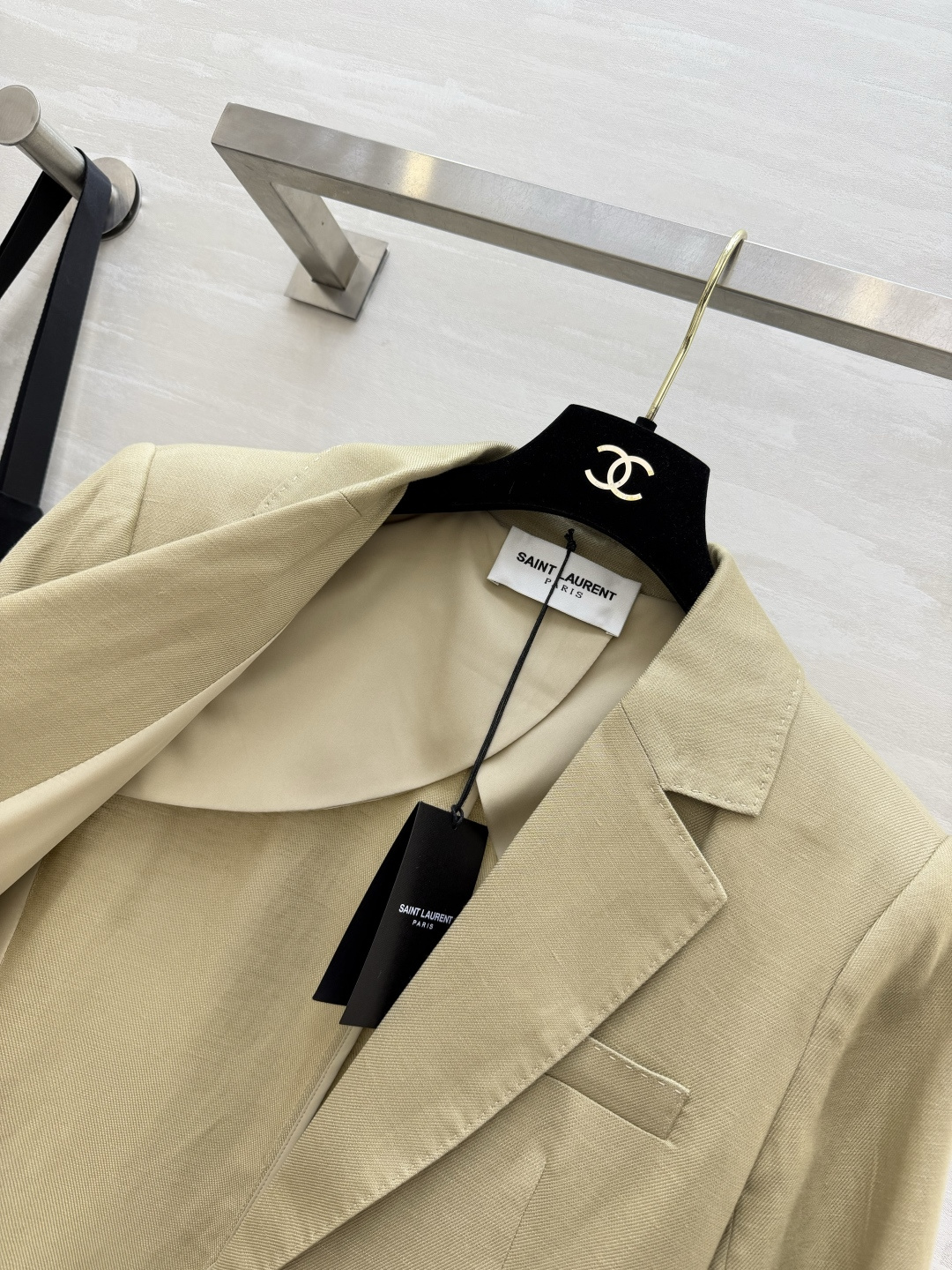 ysl²⁶亚麻西装｜自带松弛感的高级 天然亚麻肌理透气不闷汗 利落剪裁 不挑身材不挑搭配 通勤/日常都能