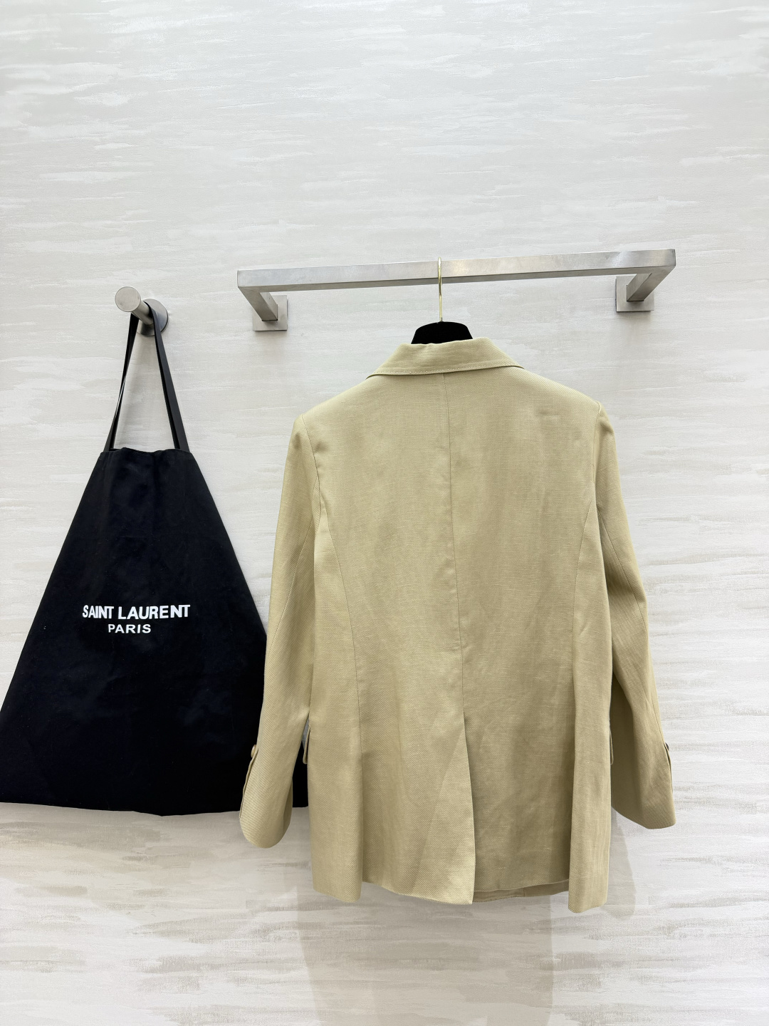 ysl²⁶亚麻西装｜自带松弛感的高级 天然亚麻肌理透气不闷汗 利落剪裁 不挑身材不挑搭配 通勤/日常都能