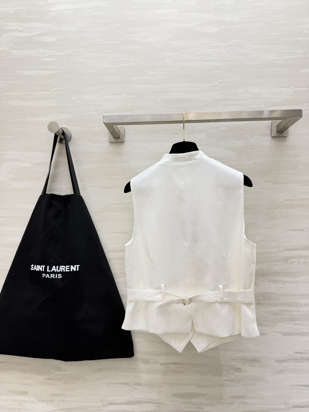ysl²⁶亚麻马甲+阔腿裤套装 自带松弛感的一套 利落剪裁 天然亚麻质感 不挑身材不挑搭配 高品质定制 