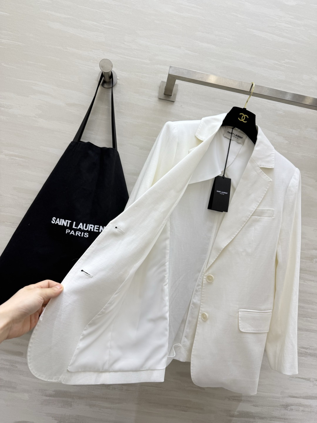 ysl²⁶亚麻西装｜自带松弛感的高级 天然亚麻肌理透气不闷汗 利落剪裁 不挑身材不挑搭配 通勤/日常都能