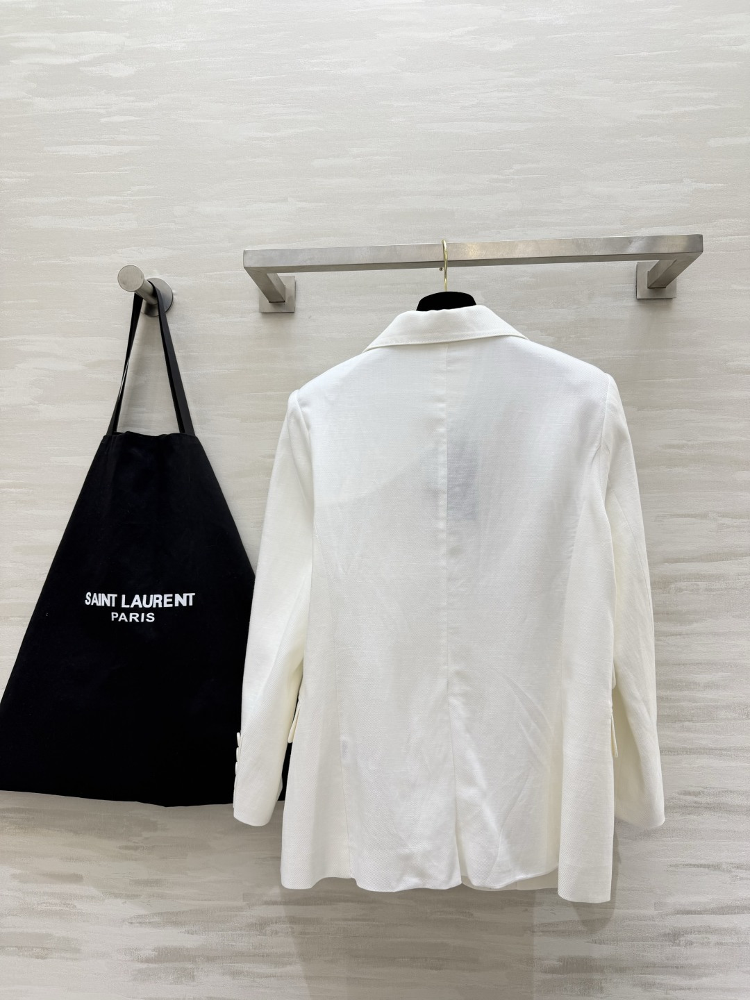 ysl²⁶亚麻西装｜自带松弛感的高级 天然亚麻肌理透气不闷汗 利落剪裁 不挑身材不挑搭配 通勤/日常都能