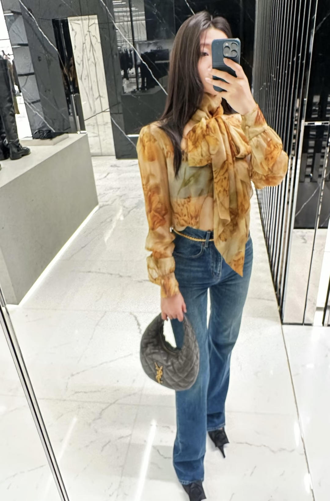 NO:887034,,,19860909,,,Women's clothing