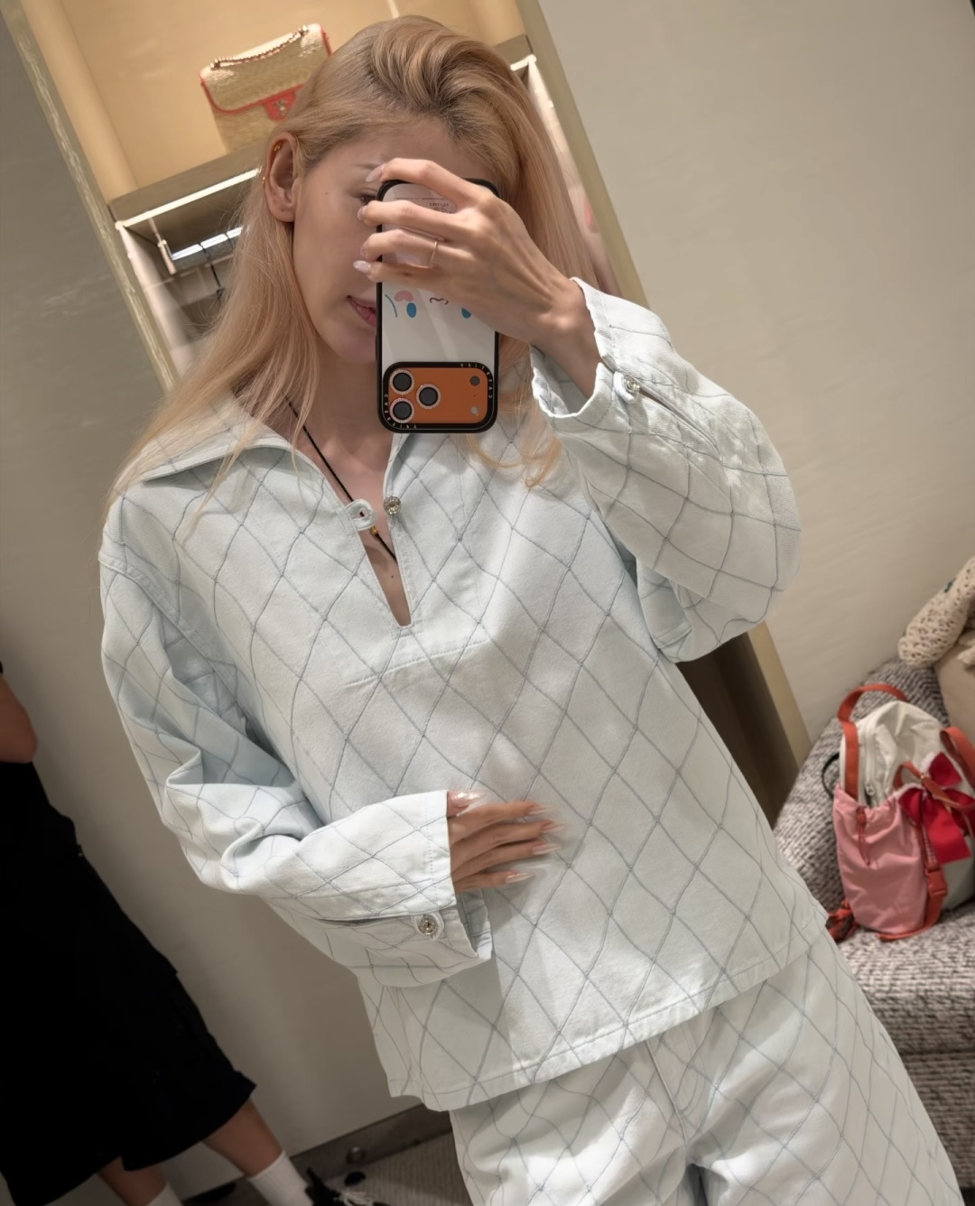 NO:888039,,,19860909,,,Women's clothing