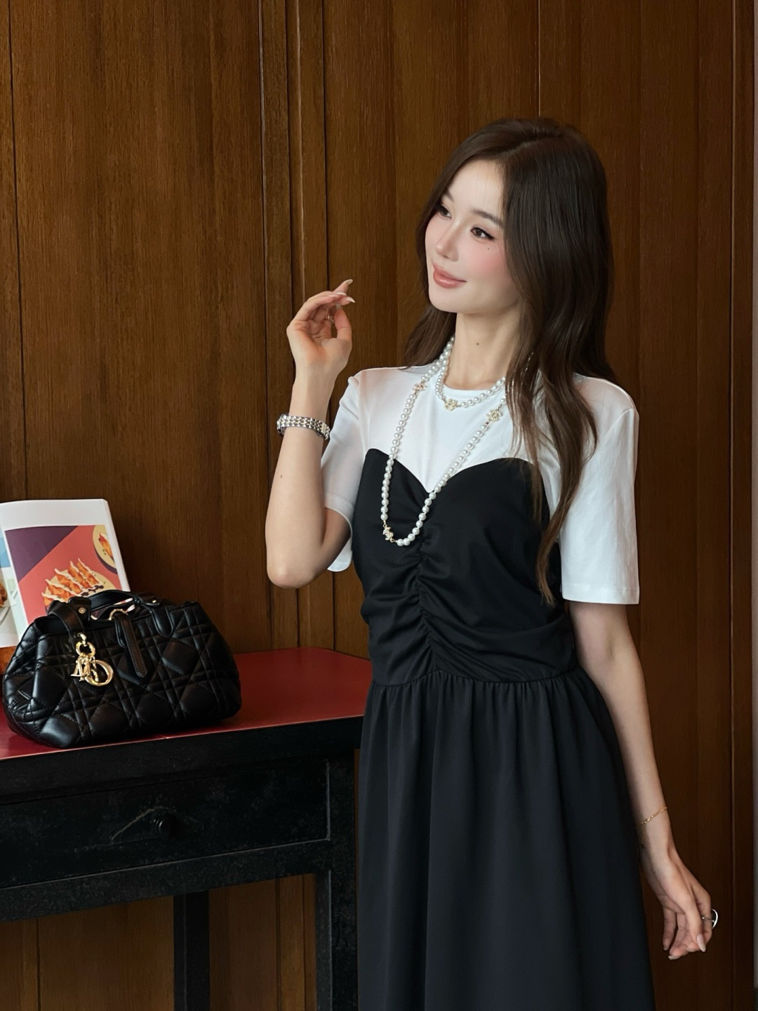 NO:889221,,,19860909,,,Women's clothing