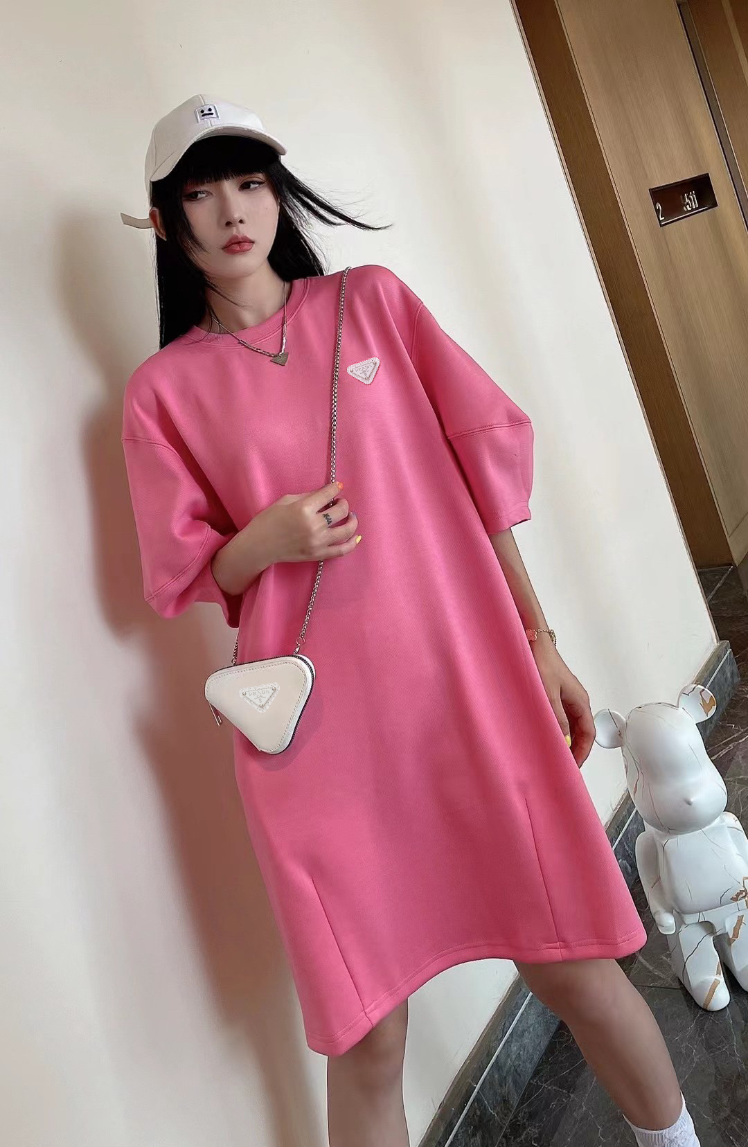 NO:889184,The sweet and cool girl with raspberry pink looks white enough to glow.,,19860909树莓粉甜酷辣妹,显白到发光.,,,Women's clothing