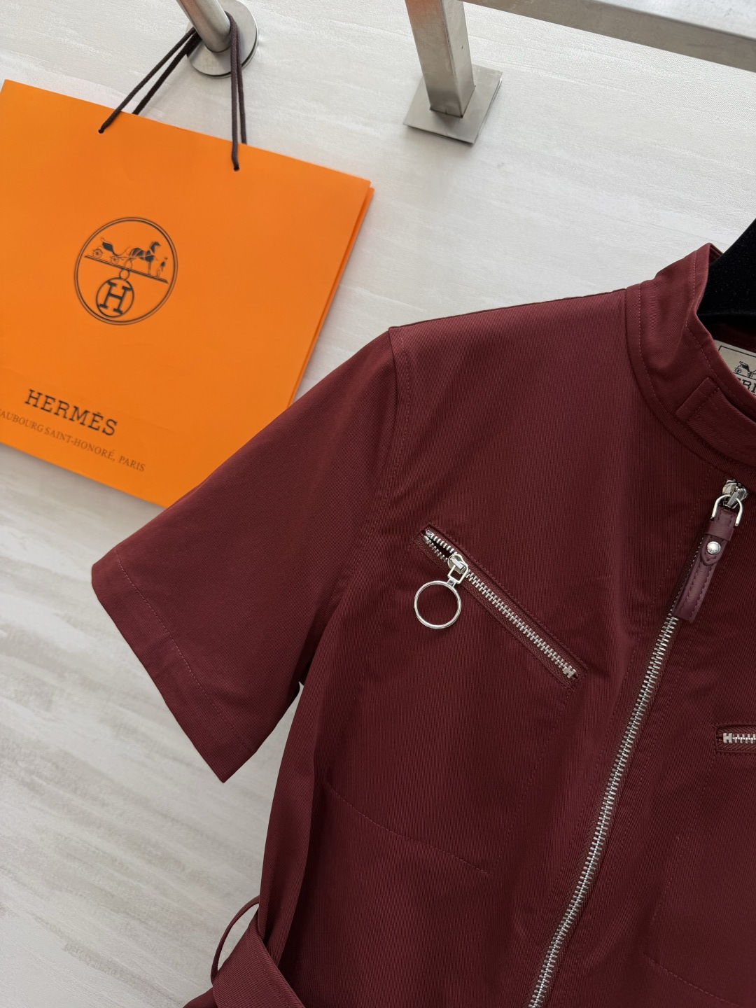 Herme♡²⁶立领拉链工装连体裤 酷飒显瘦懒人款三色可选｜纯净白/复古酒红/经典黑！立领半开拉链 双圆