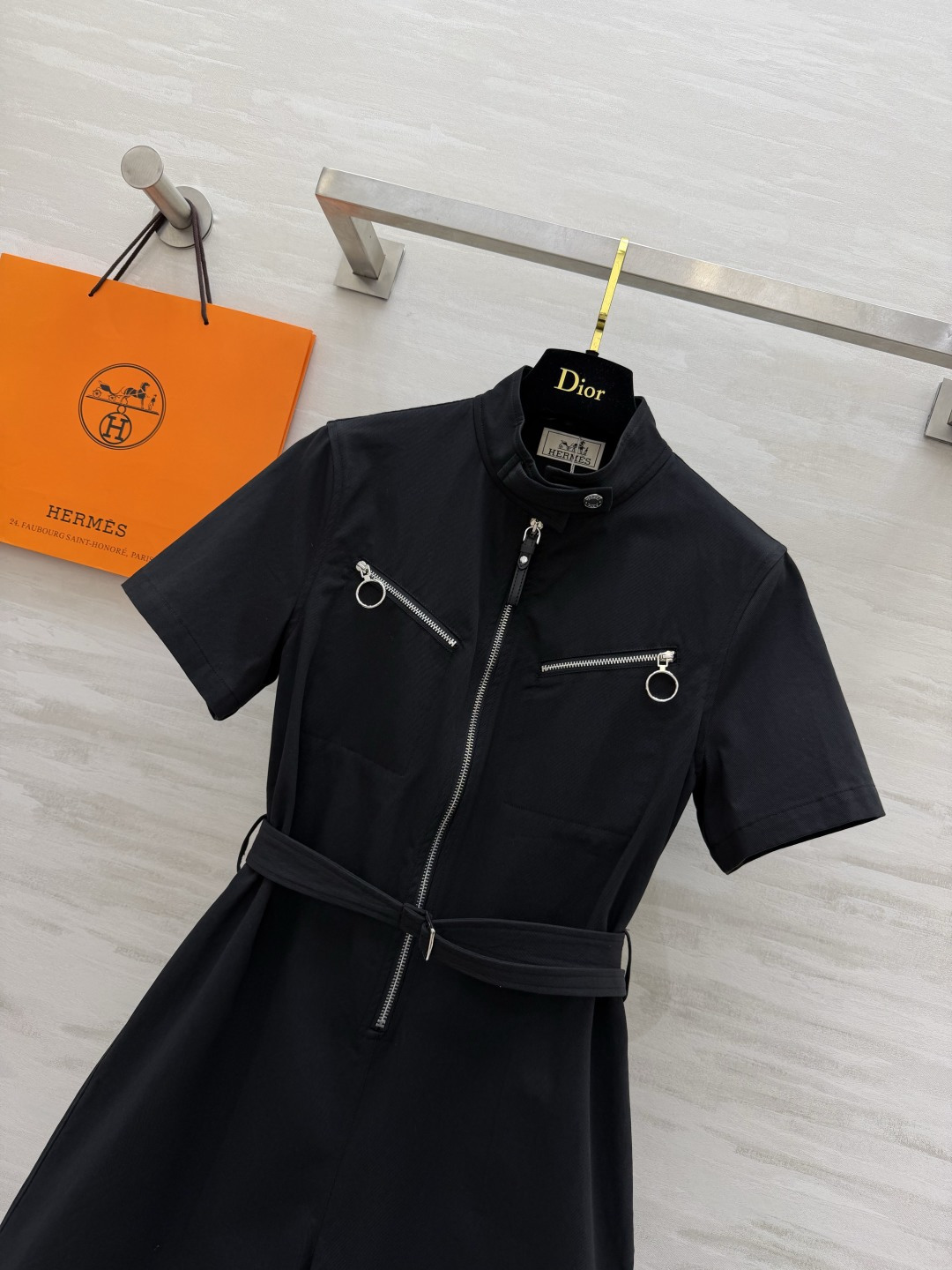 Herme♡²⁶立领拉链工装连体裤 酷飒显瘦懒人款三色可选｜纯净白/复古酒红/经典黑！立领半开拉链 双圆