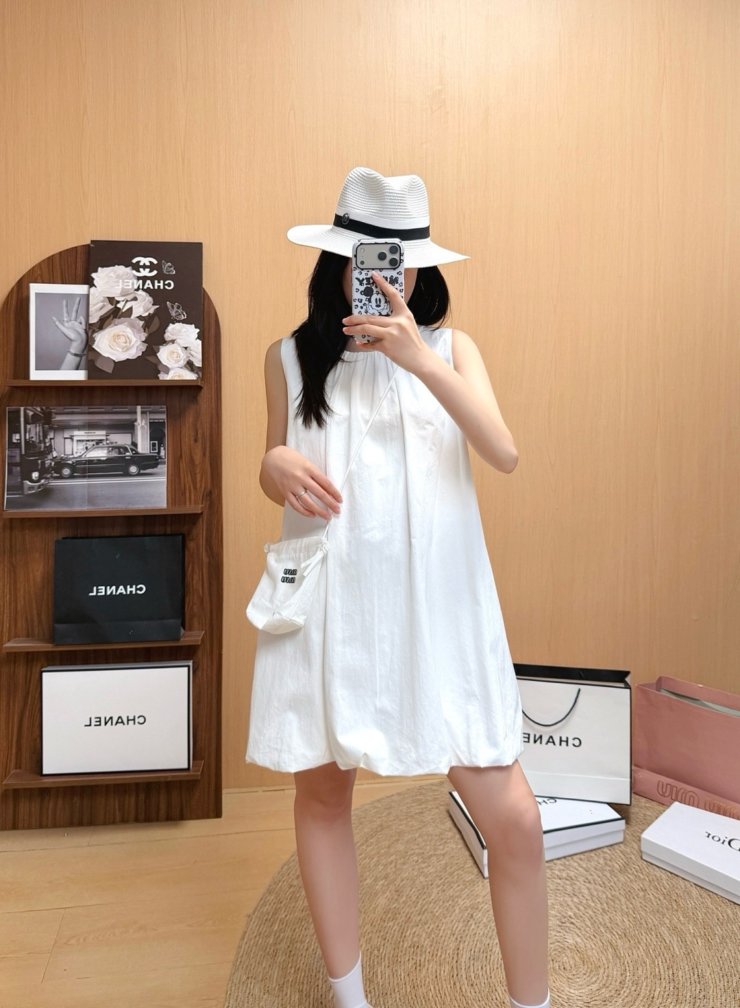 NO:891750,,,19860909,,,Women's clothing