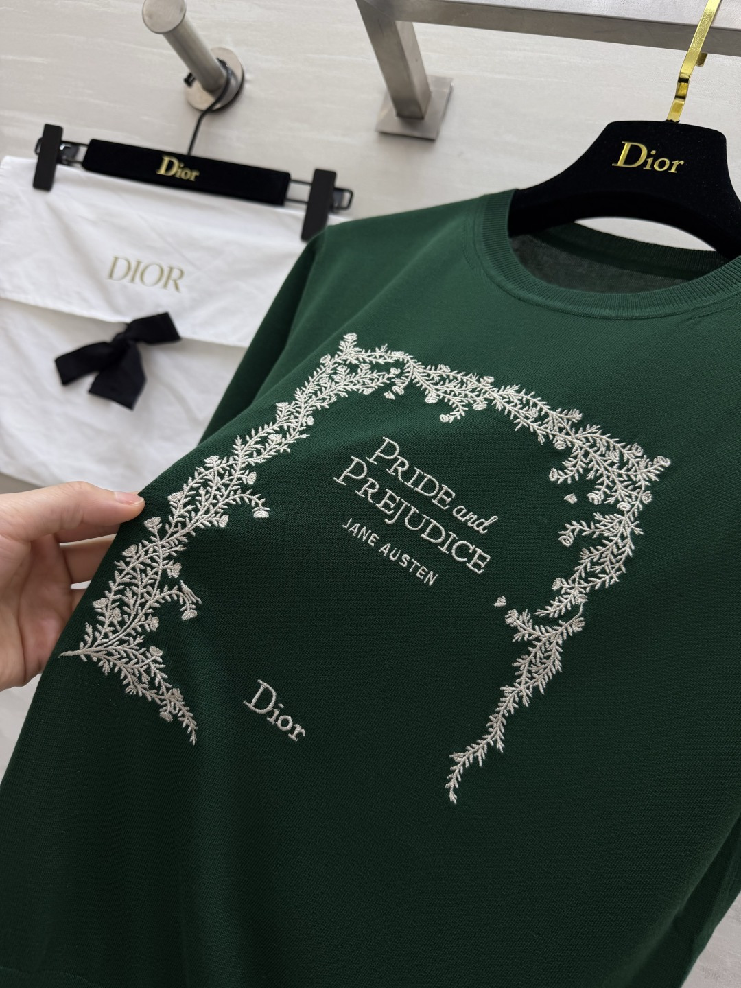 DIO♡²⁶ss图案纯色修身针织衫 100%桑蚕丝面料高品质定制 现货首发size：36/38/40（）