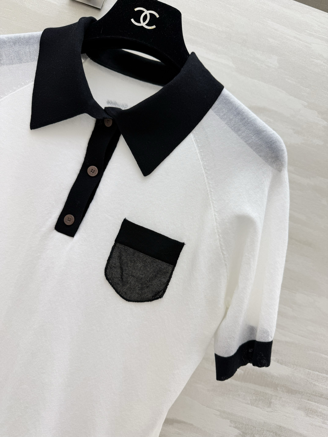 Acne Studios | 休闲感T恤 高品质定制 现货首发size：S/M/L（）