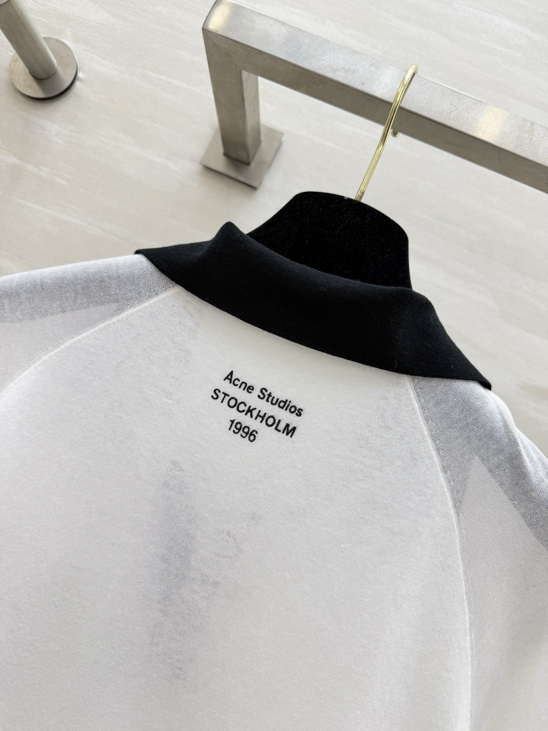 Acne Studios | 休闲感T恤 高品质定制 现货首发size：S/M/L（）