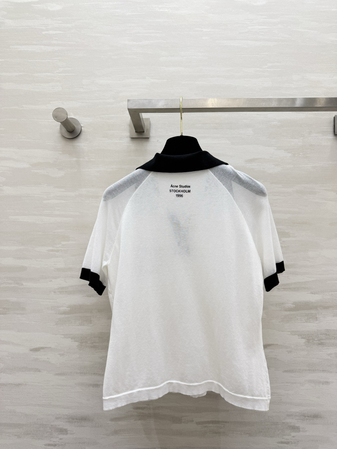 Acne Studios | 休闲感T恤 高品质定制 现货首发size：S/M/L（）
