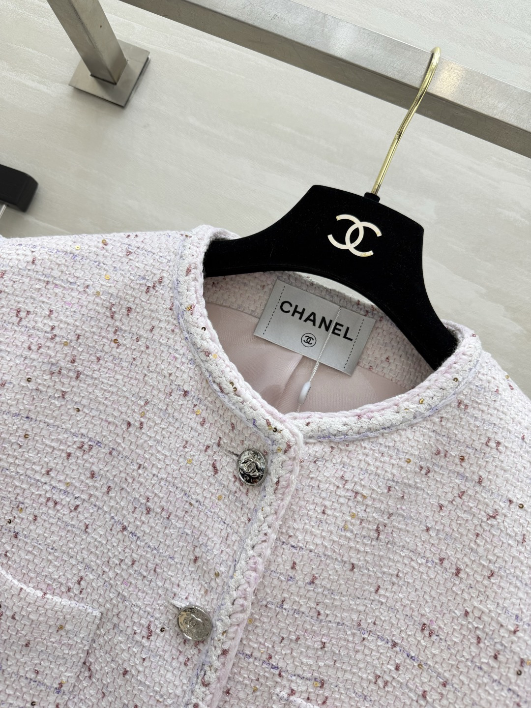 Chane♡²⁶本命编织花呢马甲｜粉蓝双色温柔暴击粗花呢肌理自带细碎闪丝 圆领无袖版型不挑肩线双口袋实用