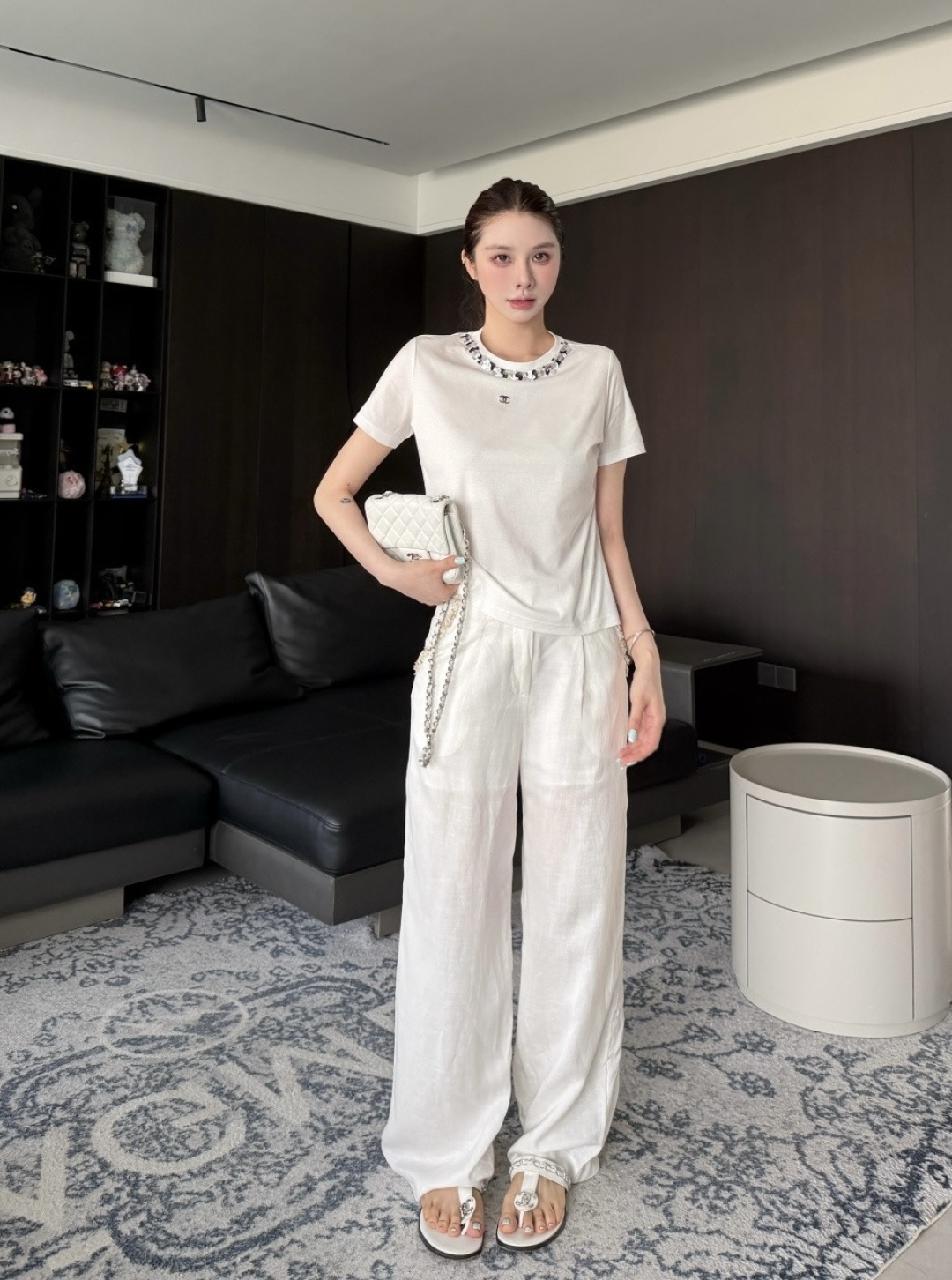 NO:892805,,,19860909,,,Women's clothing