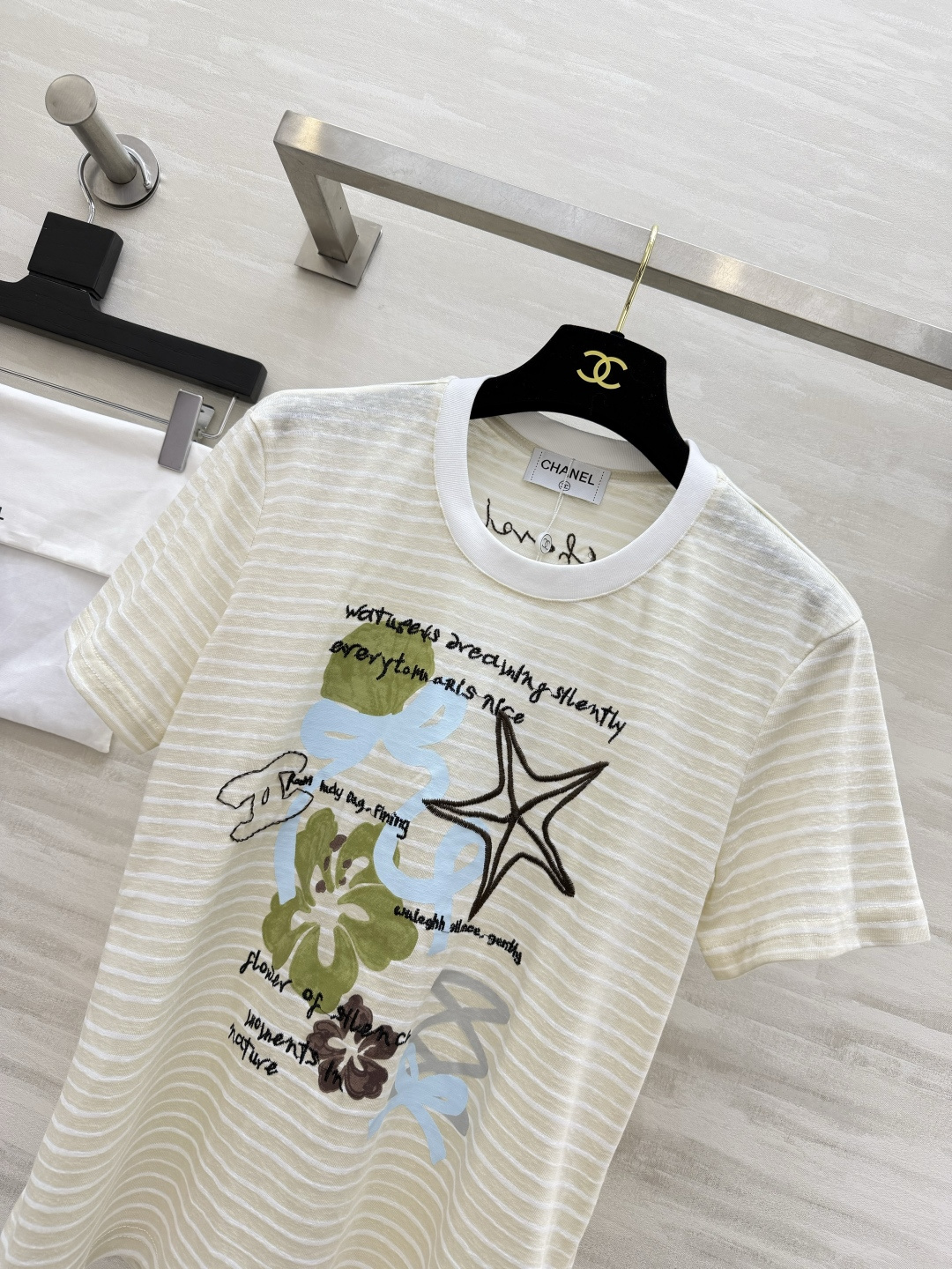 샤넬 여성 반팔 132022 Chanel T Shirt 썸네일 이미지