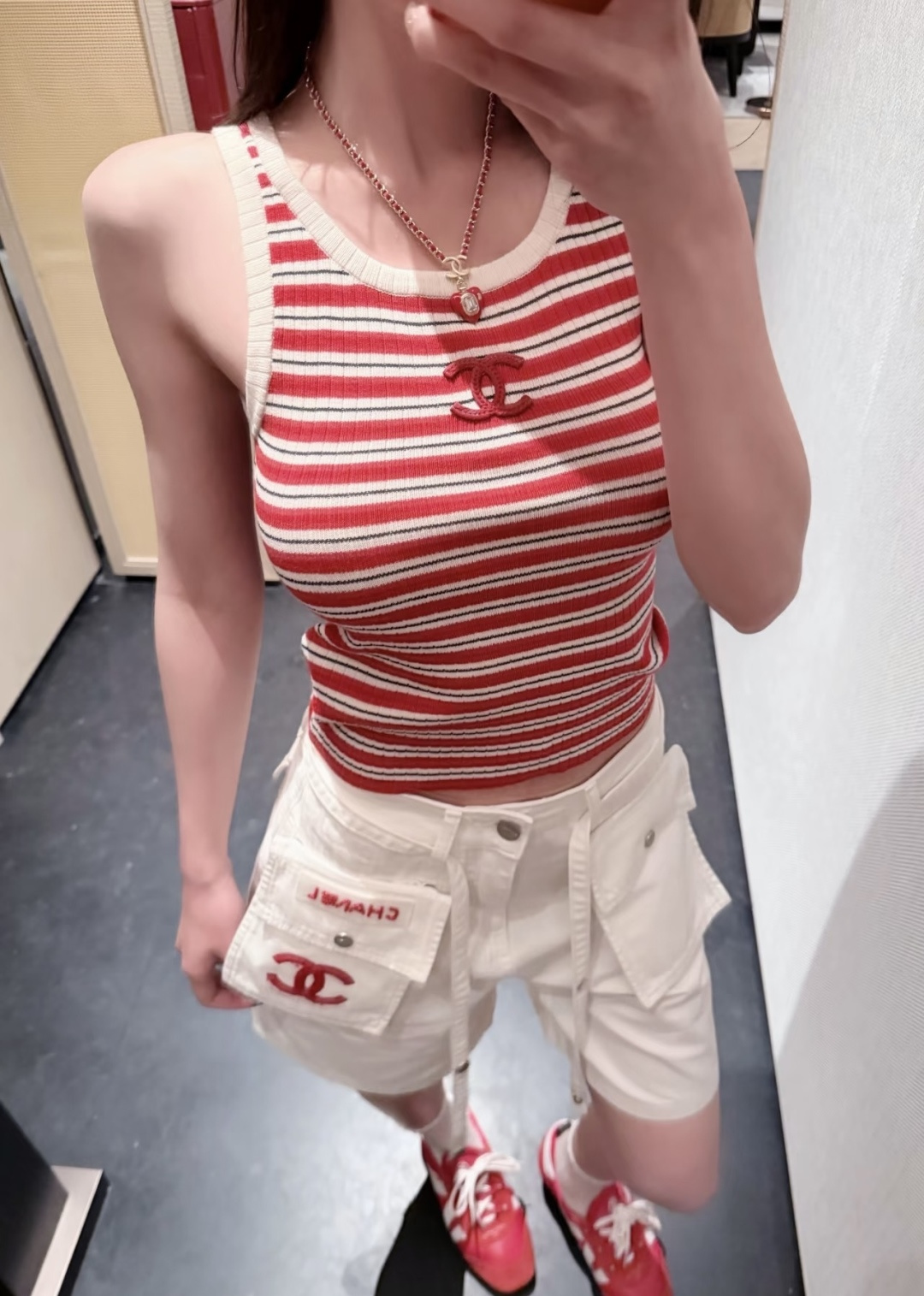 샤넬 여성 반팔 131921 Chanel T Shirt 썸네일 이미지