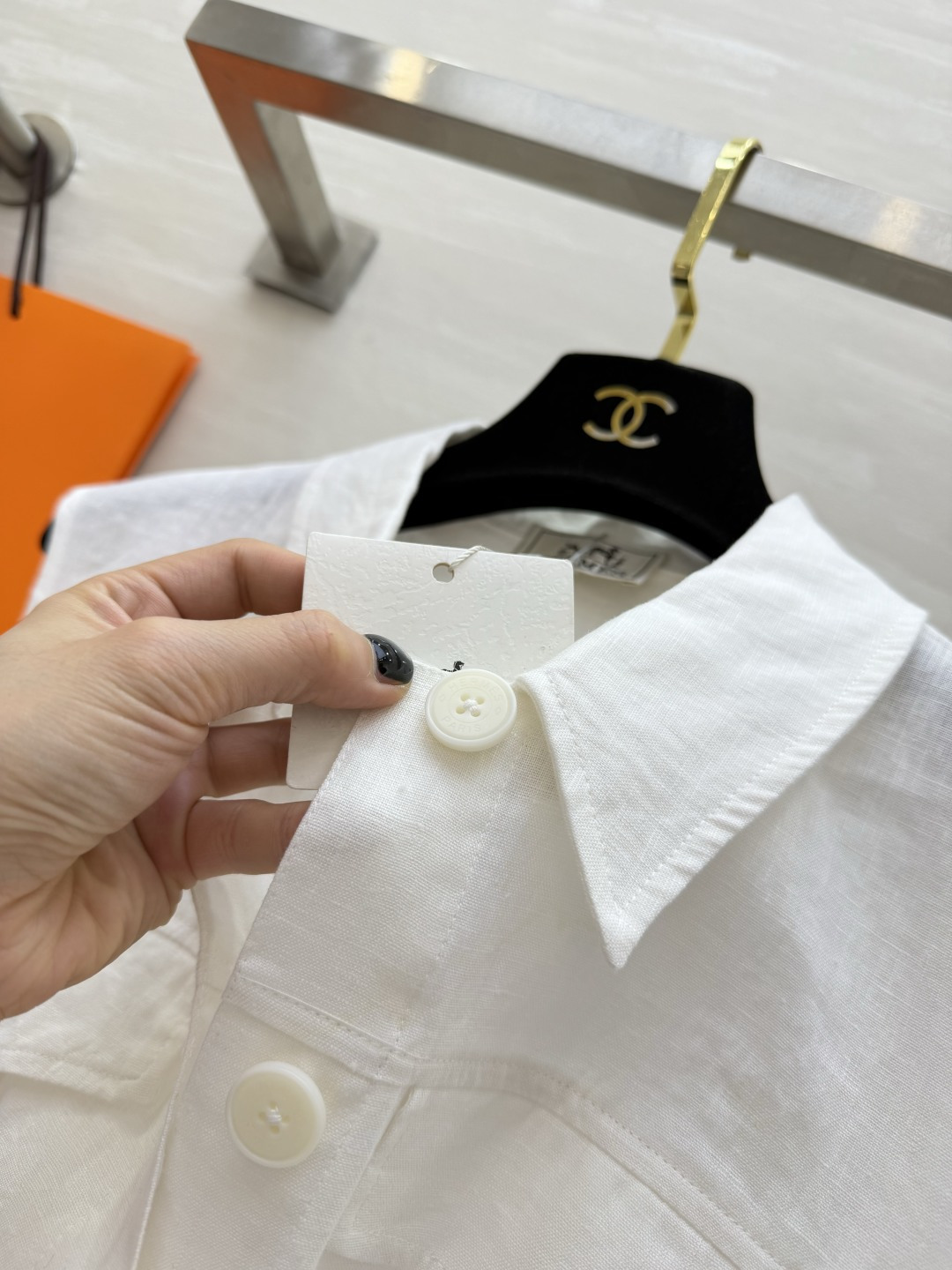 ▫️Hermès²⁶亚麻无袖长裙 天然亚麻透气不闷 夏日本命面料 工装翻领 口袋设计复古耐看 原配金属腰