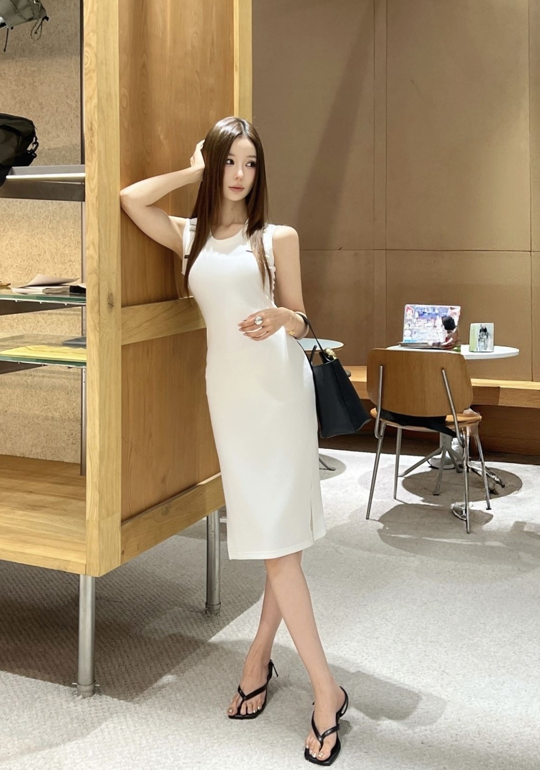 NO:899496,,Loewe-clothing,loewe,19860909,罗意威-服装,loewe,,Women's clothing