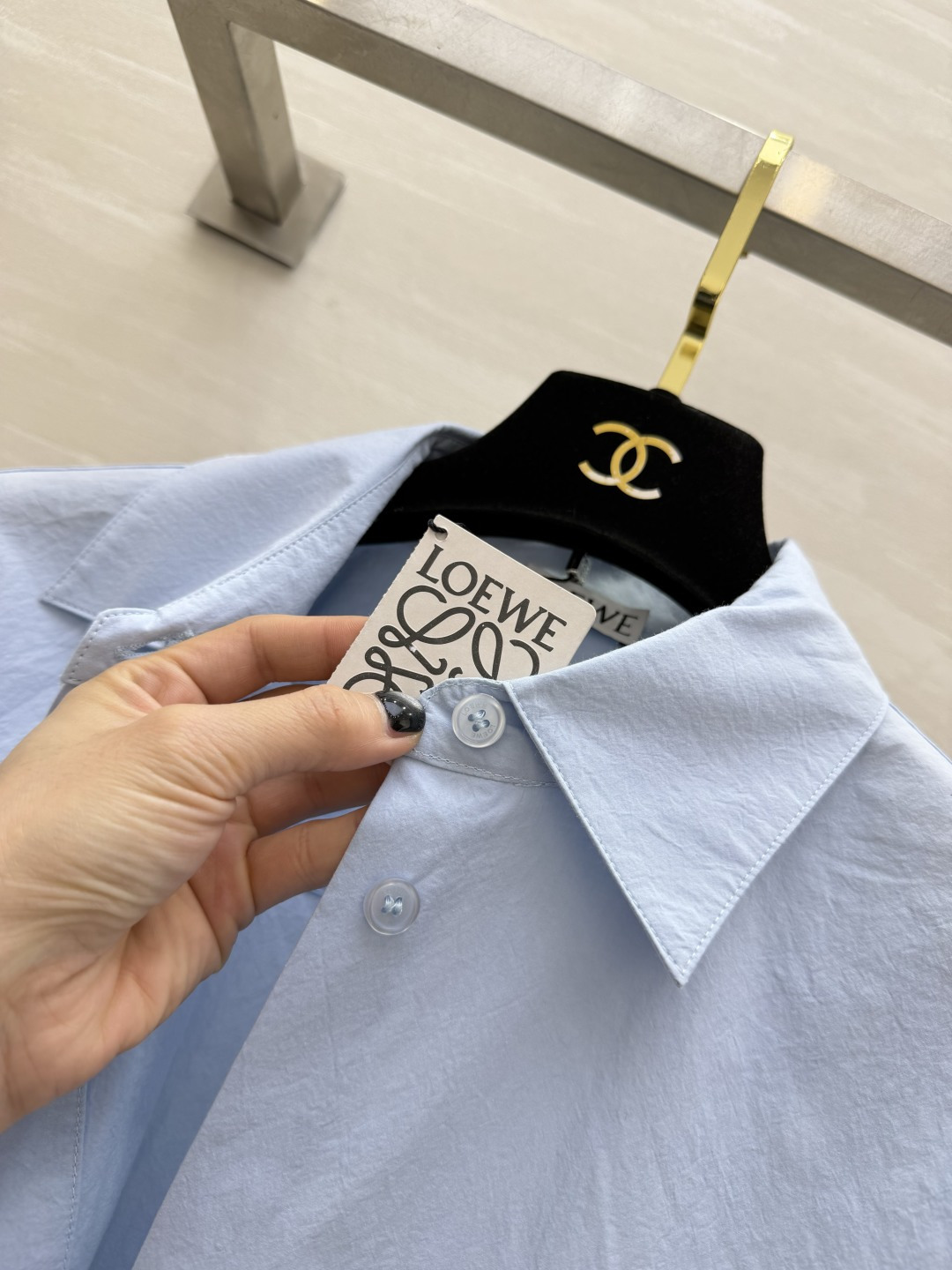 Loew♡²⁶刺绣棉衬衫 水洗软棉｜两色百搭｜立体浮雕刺绣 宽松廓形 遮肉显瘦 单穿/叠穿/防晒！一件搞