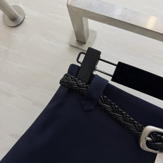 Bottega Veneta²⁶亚麻A字短裙|白/藏青双色 天然透气亚麻面料 自带细腻肌理 夏日上身清爽 Bottega Veneta²⁶亚麻A字短裙|白/藏青双色 天然透气亚麻面料 自带细腻肌理 夏日上身清爽