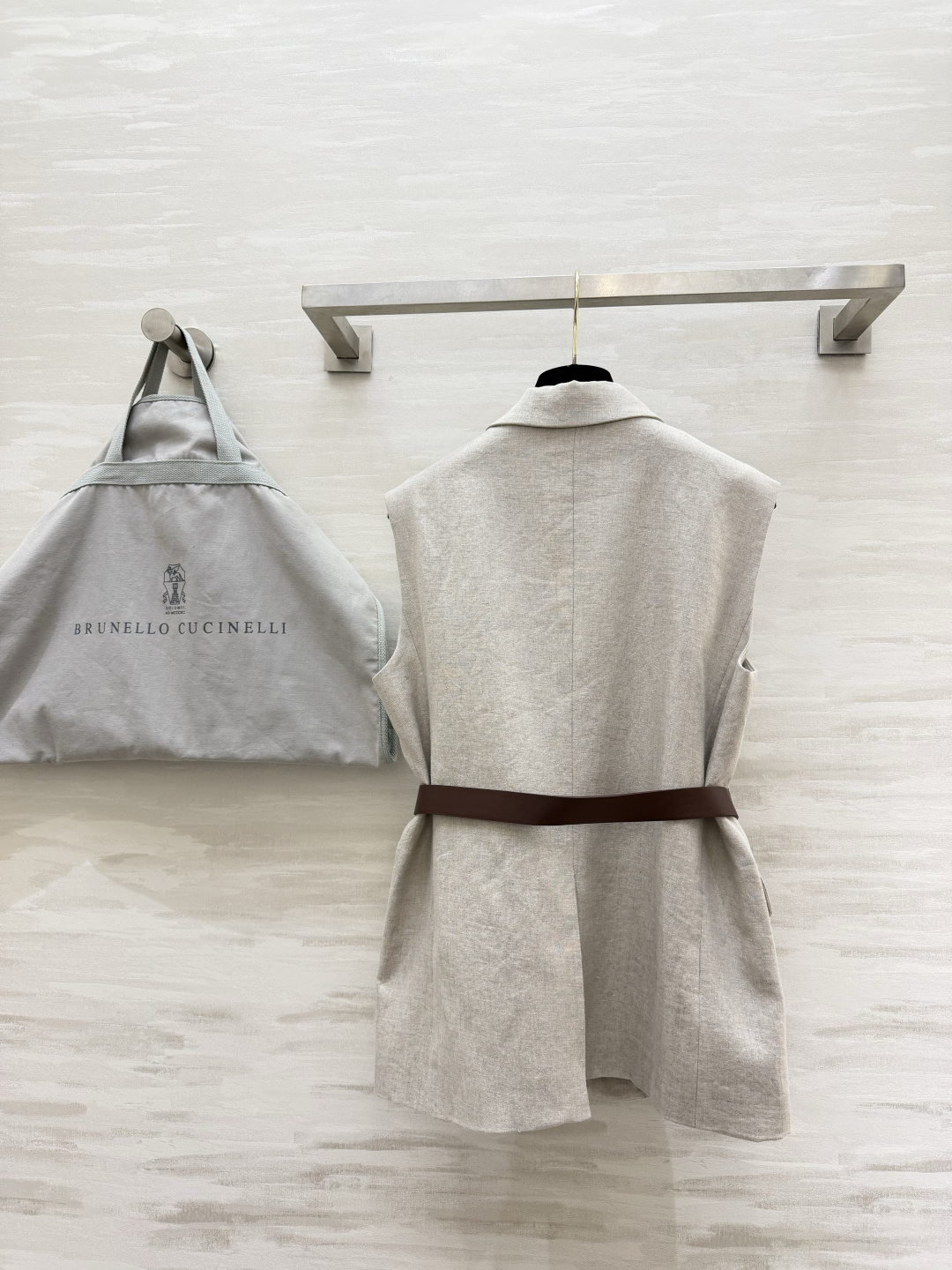 Brunello Cucinell♡²⁶雨露亚麻马甲｜意式高级松弛感 天然雨露麻面料 自带原生细腻肌理 