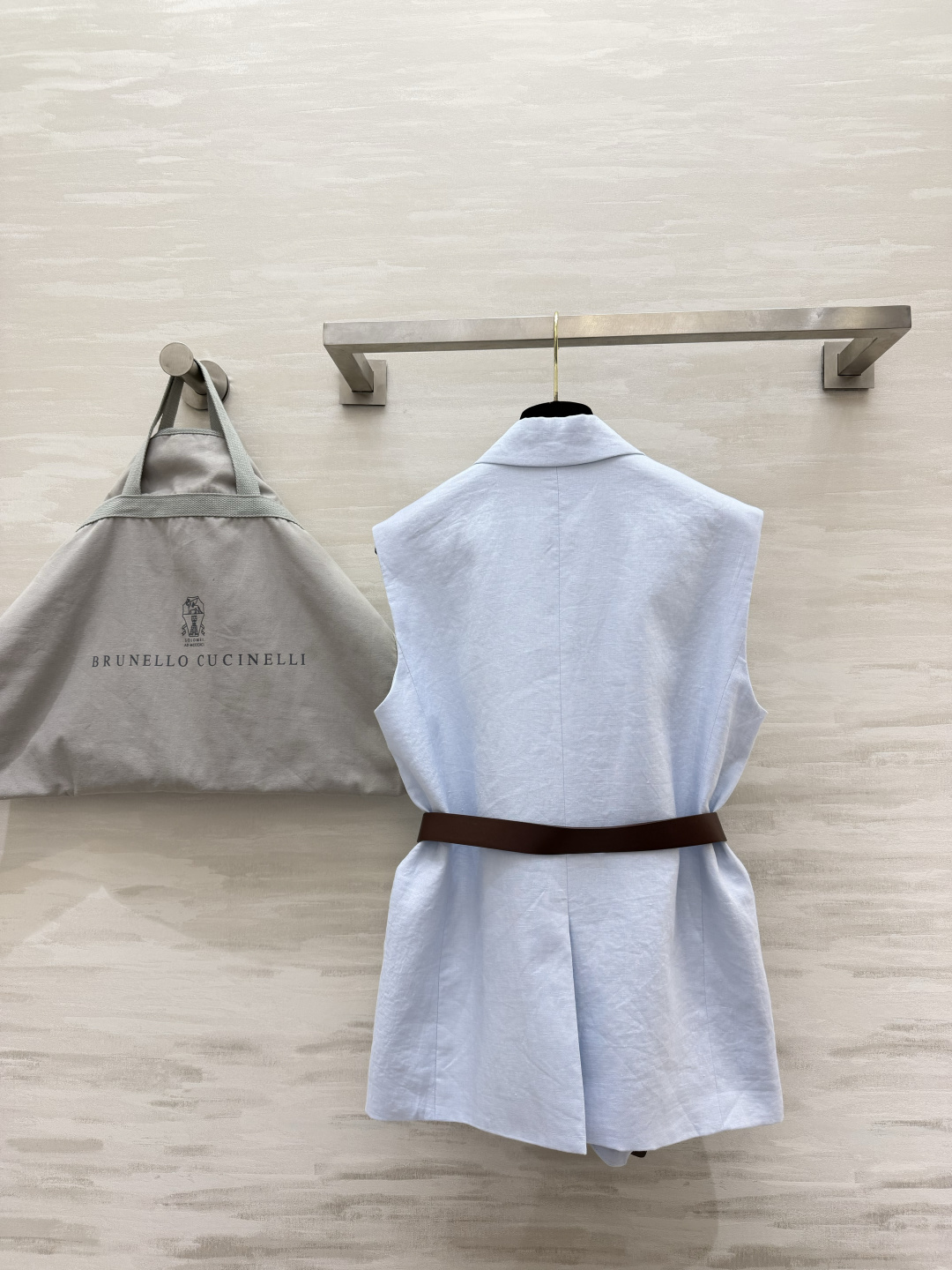 Brunello Cucinell♡²⁶雨露亚麻马甲｜意式高级松弛感 天然雨露麻面料 自带原生细腻肌理 