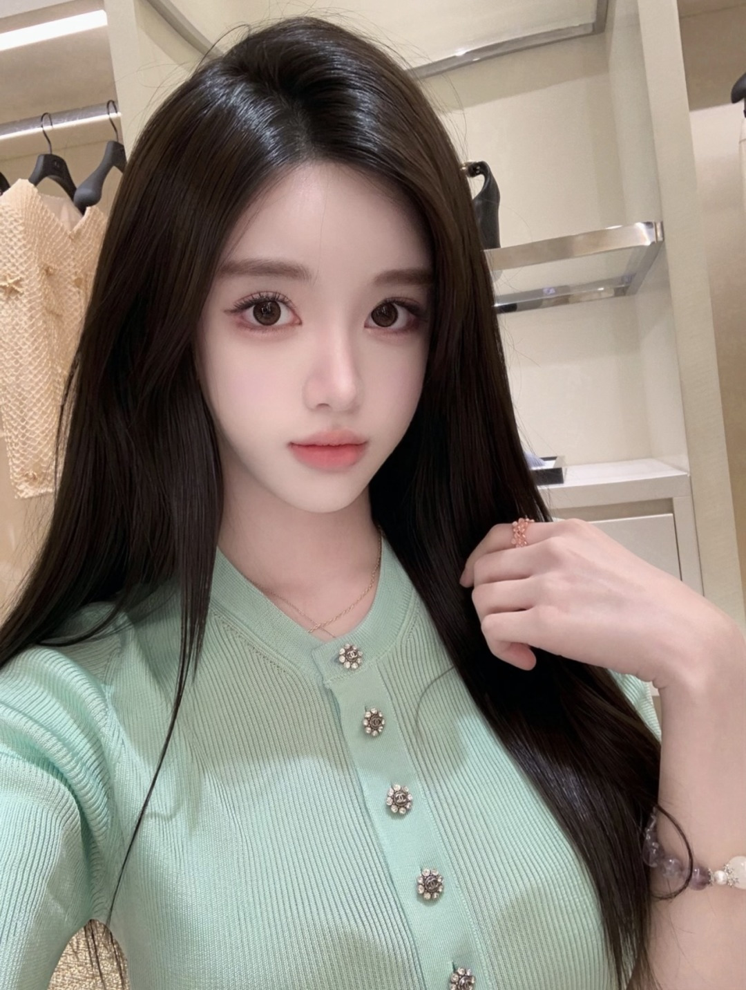 Chane♡²⁶A 纯色圆领半开胸针织短袖上衣 原版开发 高品质定制 现货首发size：36/38/40