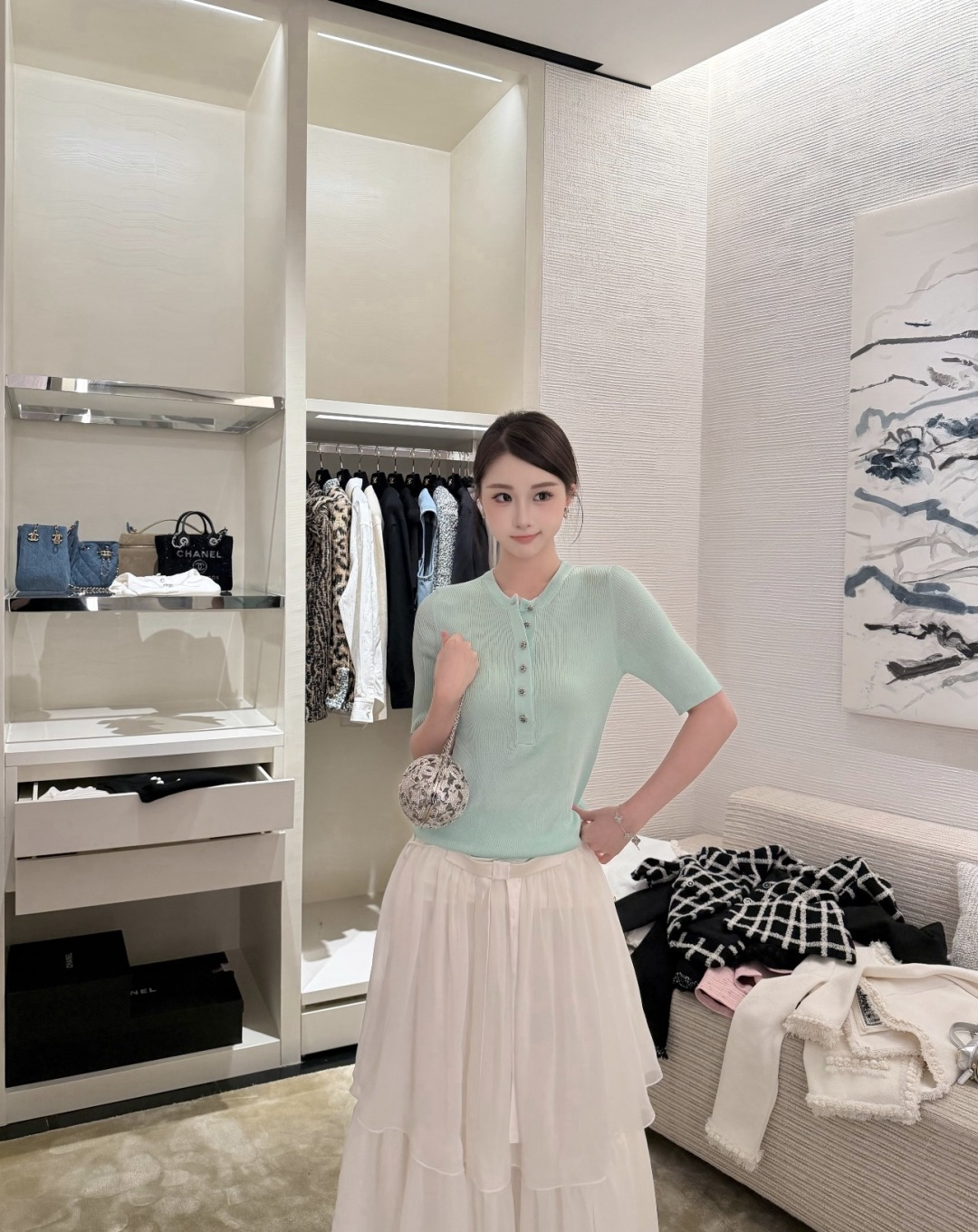 NO:929902,,,19860909,,,Women's clothing