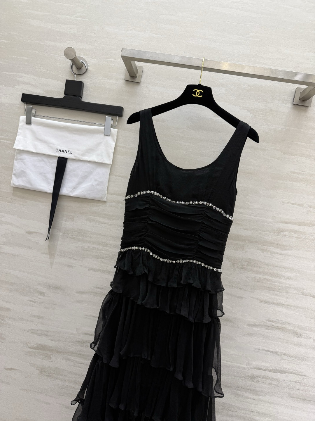 Chane♡²⁶C 方领褶皱透纱连衣裙 全手工订边 100%桑蚕丝 高品质定制 现货首发size：36/