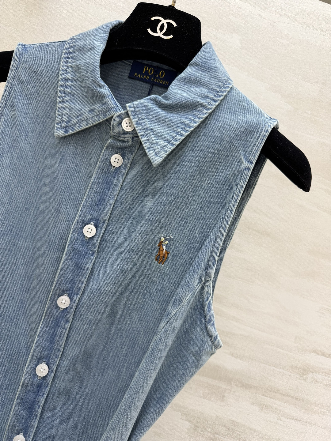 ▫Ralph Lauren²⁶水洗无袖牛仔衬衫裙▫轻薄软丹宁,夏日透气不闷热▫胸口小马刺绣,简约低调标识 ▫Ralph Lauren²⁶水洗无袖牛仔衬衫裙▫轻薄软丹宁,夏日透气不闷热▫胸口小马刺绣,简约低调标识