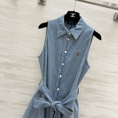 ▫Ralph Lauren²⁶水洗无袖牛仔衬衫裙▫轻薄软丹宁,夏日透气不闷热▫胸口小马刺绣,简约低调标识 ▫Ralph Lauren²⁶水洗无袖牛仔衬衫裙▫轻薄软丹宁,夏日透气不闷热▫胸口小马刺绣,简约低调标识