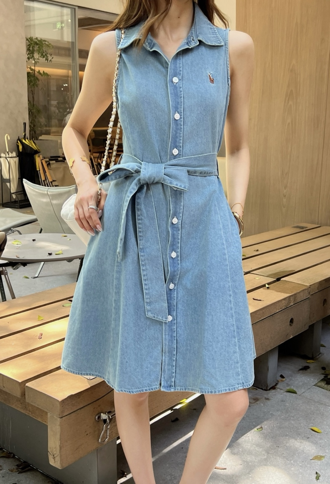 NO:929815,,,19860909,,,Women's clothing