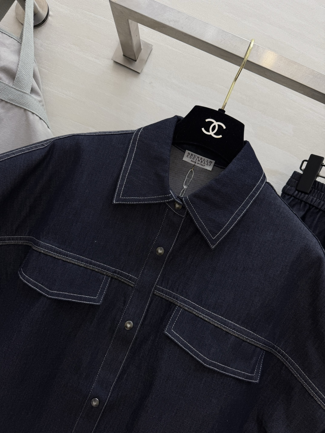 ▫Brunello Cucinell♡²⁶藏青牛仔短袖+半裙套装▫柔软超细丹宁面料,哑光原色高级耐看▫撞 ▫Brunello Cucinell♡²⁶藏青牛仔短袖+半裙套装▫柔软超细丹宁面料,哑光原色高级耐看▫撞