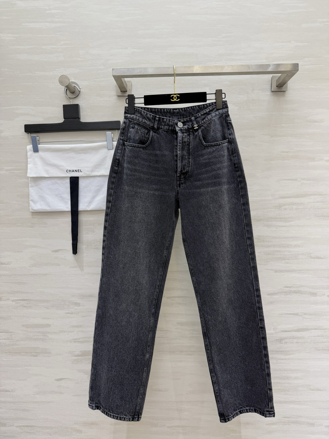 NO:932391,Chane small-foot jeans, original development, high-quality customization, ready-made, size 36/38/40 (), Chanel-clothing, chanel, chanel, jeans,19860909Chane小脚牛仔裤 原版开发 高品质定制 现货首发size36/38/40（）,香奈儿-服装,chanel,chanel,jeans,,Women's clothing
