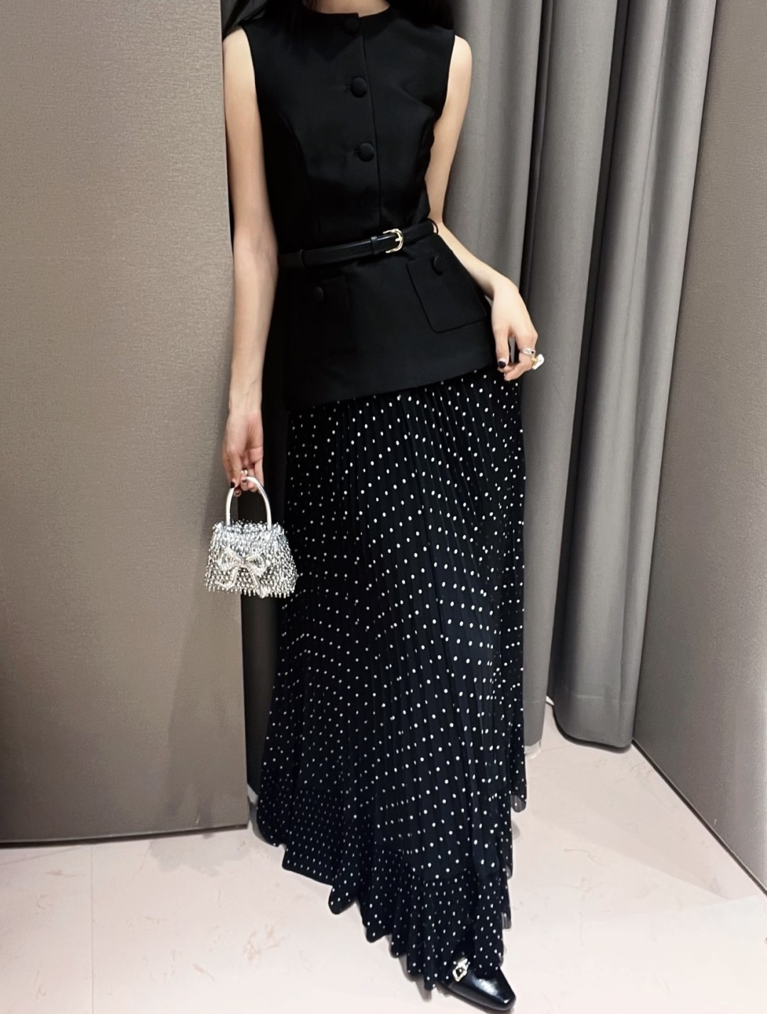 NO:933614,,women's clothing,19860909,女装,,Women's clothing