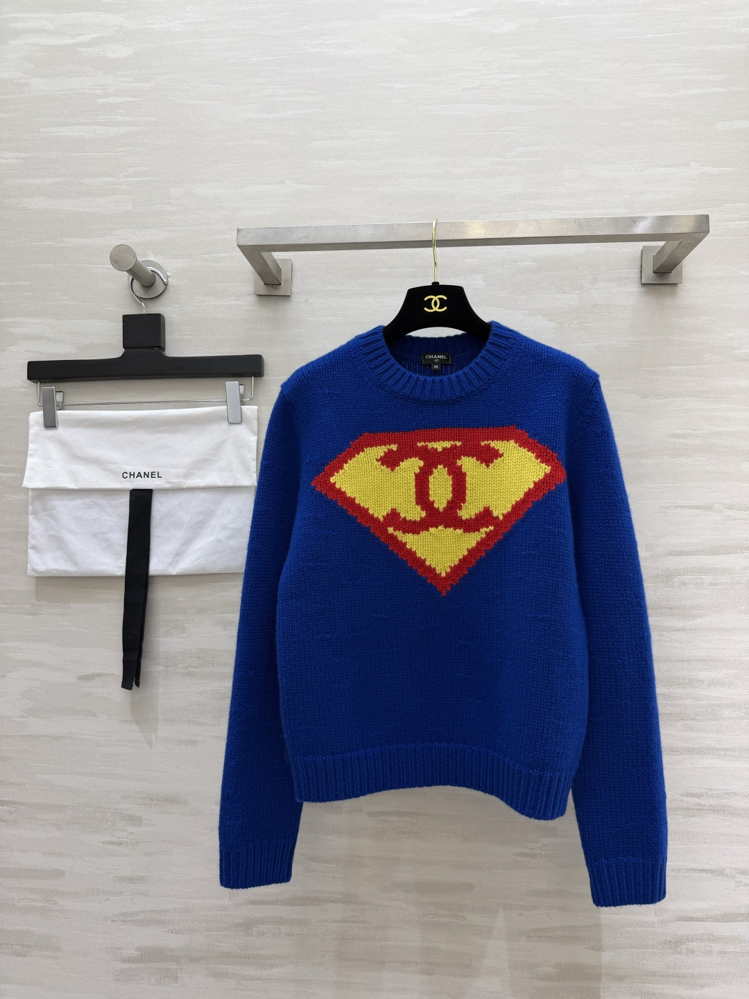 NO:934572,ChaneA Superman cashmere sweater, high quality customization, available in stock, size 36/38/40 (),,chanel,sweaters,19860909ChaneA超人羊绒毛衣 高品质定制 现货首发size36/38/40（）,,chanel,sweaters,,Women's clothing