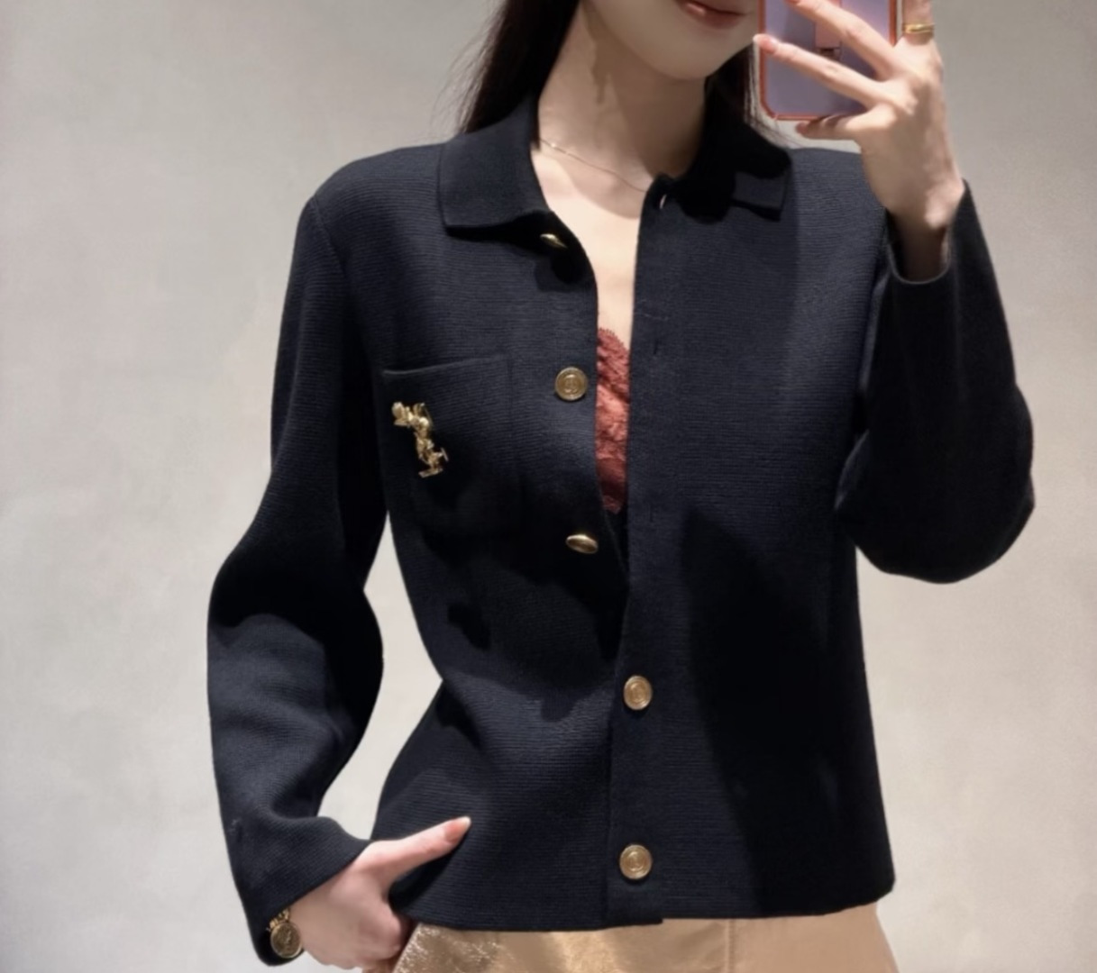 NO:934563,,,19860909,,,Women's clothing